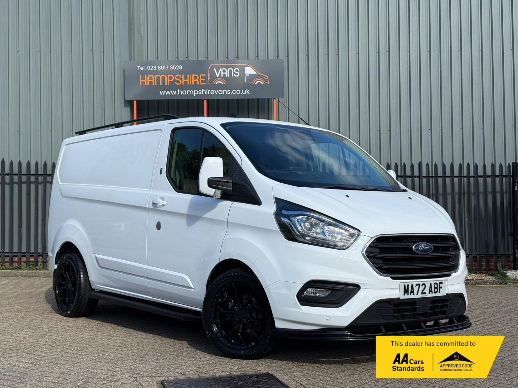 2022 Ford Transit Custom 2.0 300 EcoBlue Limited Panel Van 5dr Diesel Manual L1 H1 Euro 6 (s/s) (130 ps)