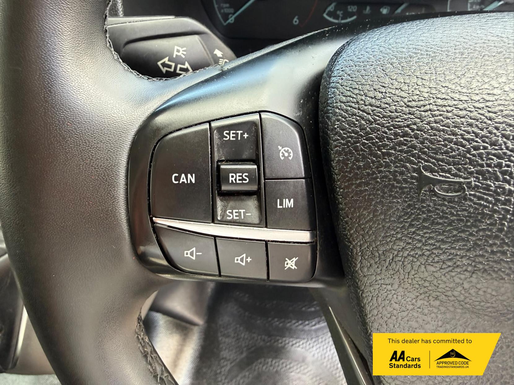 2022 Ford Transit Custom 2.0 300 EcoBlue Limited Panel Van 5dr Diesel Manual L1 H1 Euro 6 (s/s) (130 ps) - Thumbnail 46