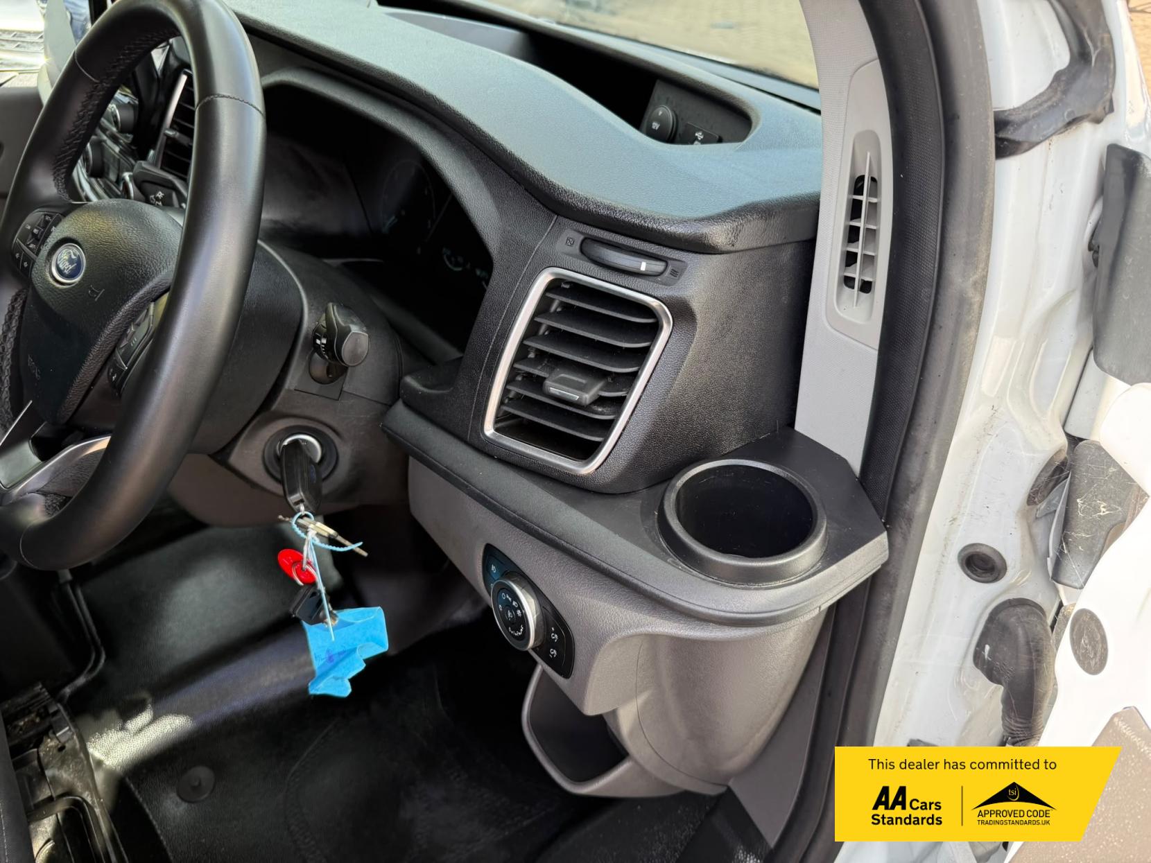 2022 Ford Transit Custom 2.0 300 EcoBlue Limited Panel Van 5dr Diesel Manual L1 H1 Euro 6 (s/s) (130 ps) - Thumbnail 55
