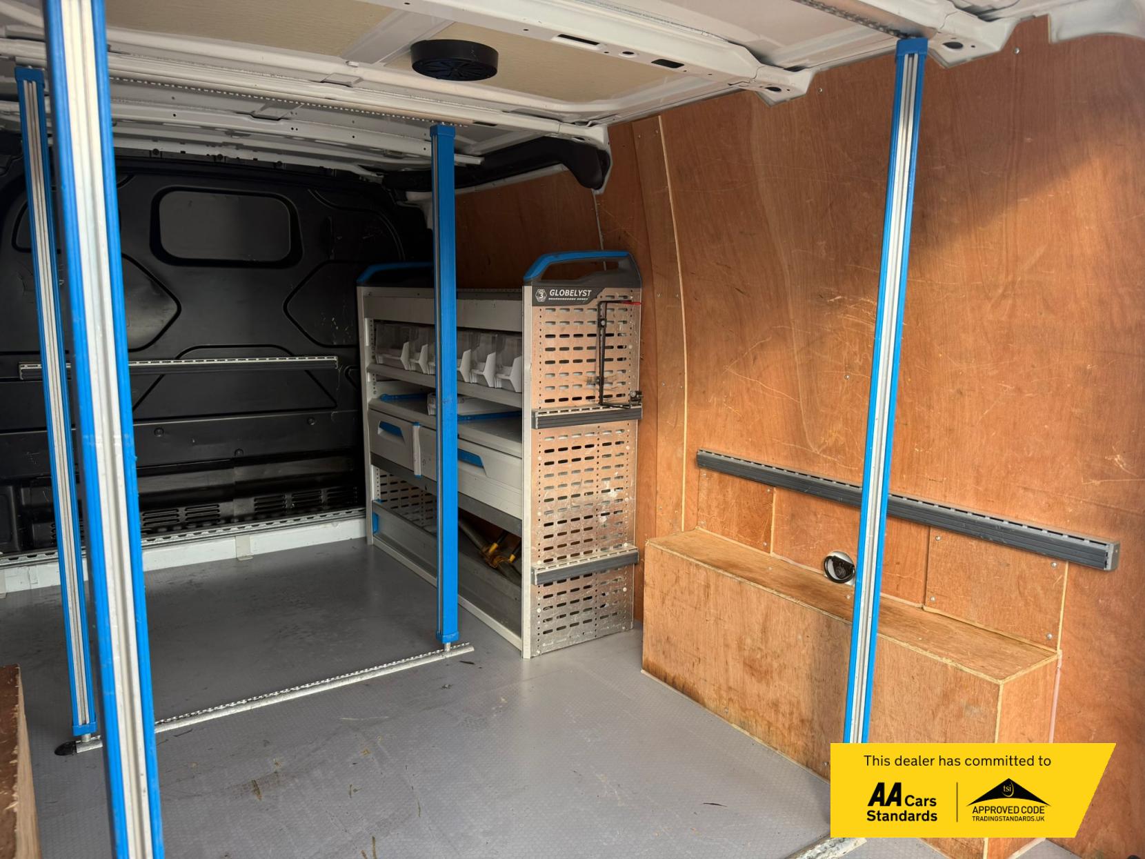 Ford Transit Custom 2.0 300 EcoBlue Limited Panel Van 5dr Diesel Manual L2 H1 Euro 6 (130 ps)