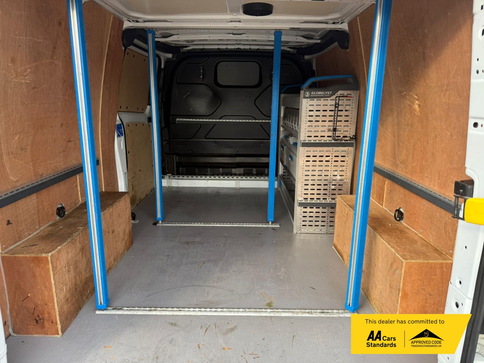Ford Transit Custom 2.0 300 EcoBlue Limited Panel Van 5dr Diesel Manual L2 H1 Euro 6 (130 ps)