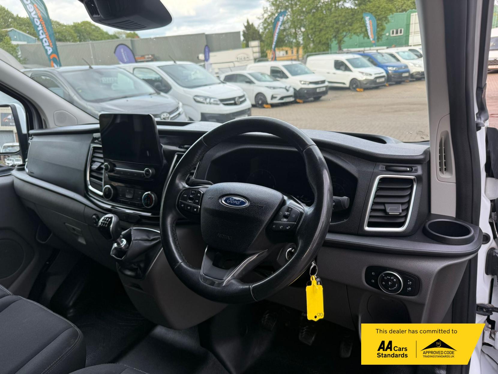 Ford Transit Custom 2.0 300 EcoBlue Limited Panel Van 5dr Diesel Manual L2 H1 Euro 6 (130 ps)
