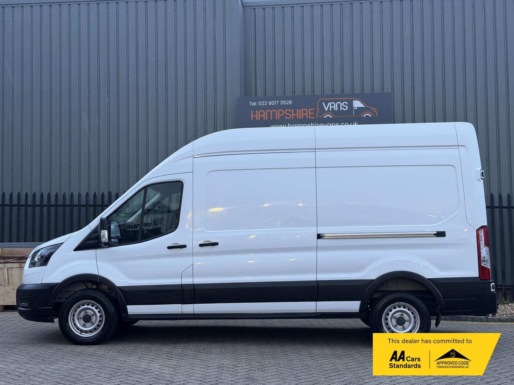 Ford Transit 2.0 350 EcoBlue Leader Panel Van 5dr Diesel Manual RWD L3 H3 Euro 6 (s/s) (130 ps)