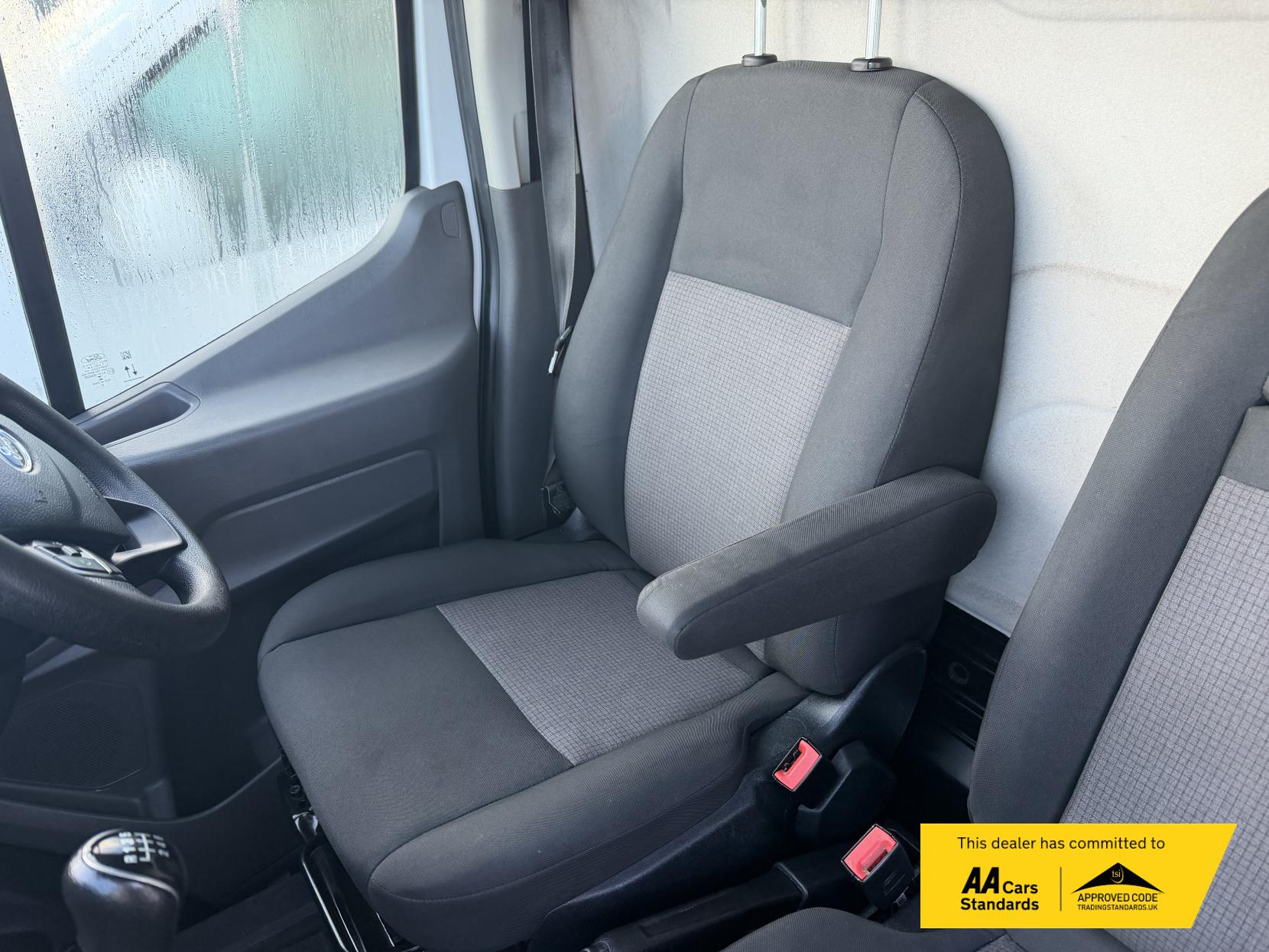 Ford Transit 2.0 350 EcoBlue Leader Panel Van 5dr Diesel Manual RWD L3 H3 Euro 6 (s/s) (130 ps)