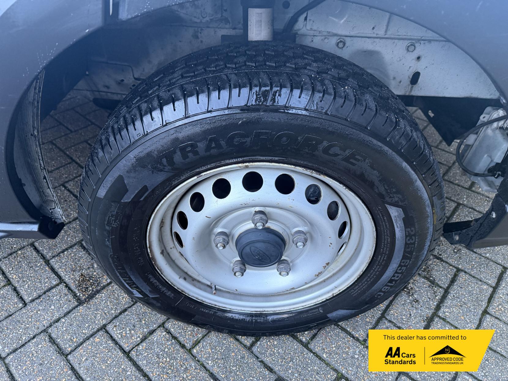 Ford Transit 2.0 350 EcoBlue Leader Panel Van 5dr Diesel Manual RWD L3 H3 Euro 6 (s/s) (130 ps)