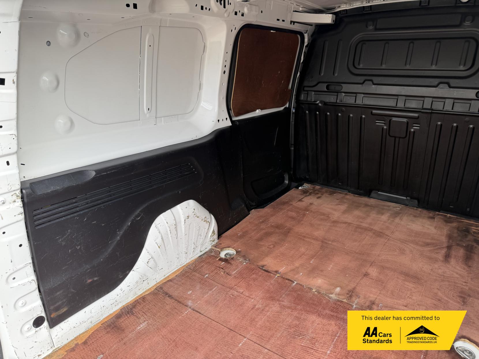 Vauxhall Combo 1.5 Turbo D 2300 Sportive Panel Van 4dr Diesel Manual L2 H1 Euro 6 (s/s) (100 ps)