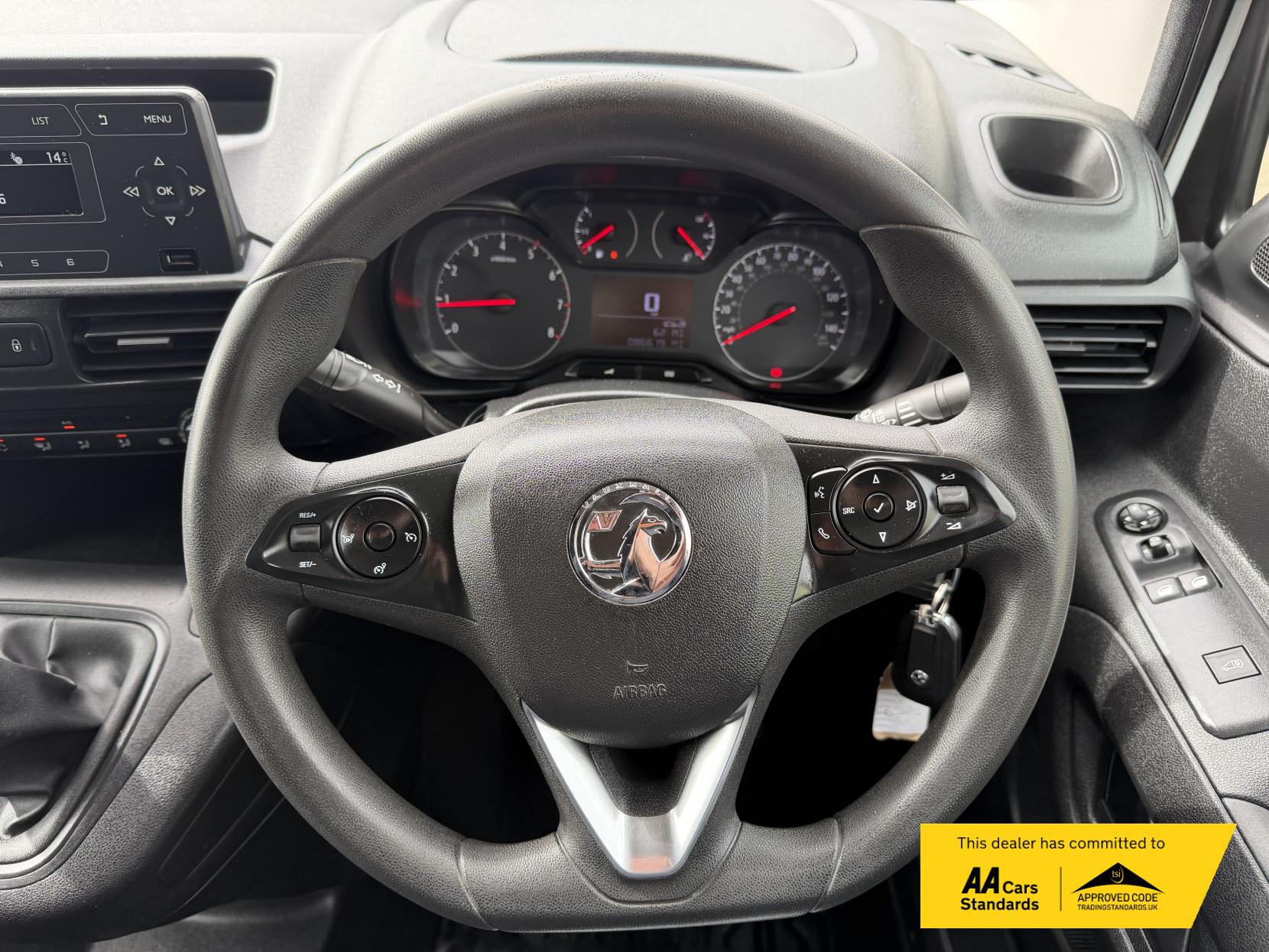 Vauxhall Combo 1.5 Turbo D 2300 Sportive Panel Van 4dr Diesel Manual L2 H1 Euro 6 (s/s) (100 ps)