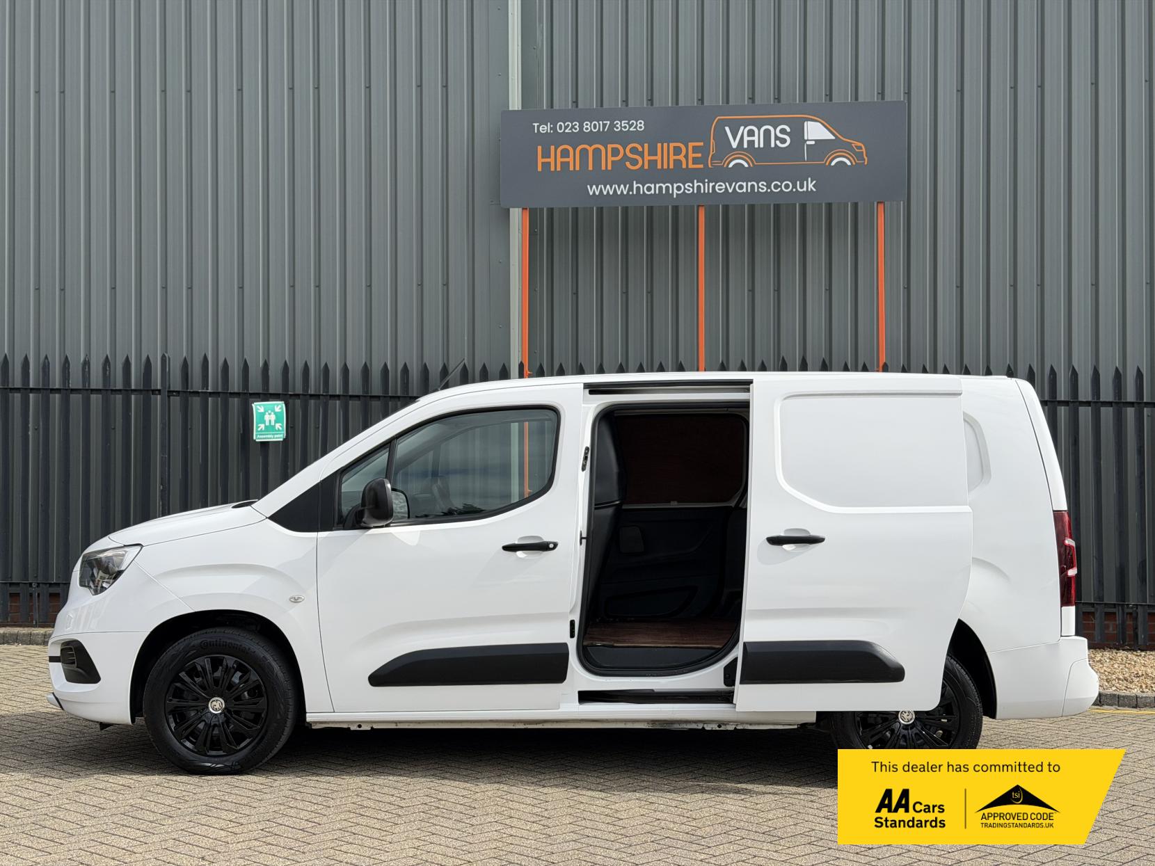 Vauxhall Combo 1.5 Turbo D 2300 Sportive Panel Van 4dr Diesel Manual L2 H1 Euro 6 (s/s) (100 ps)