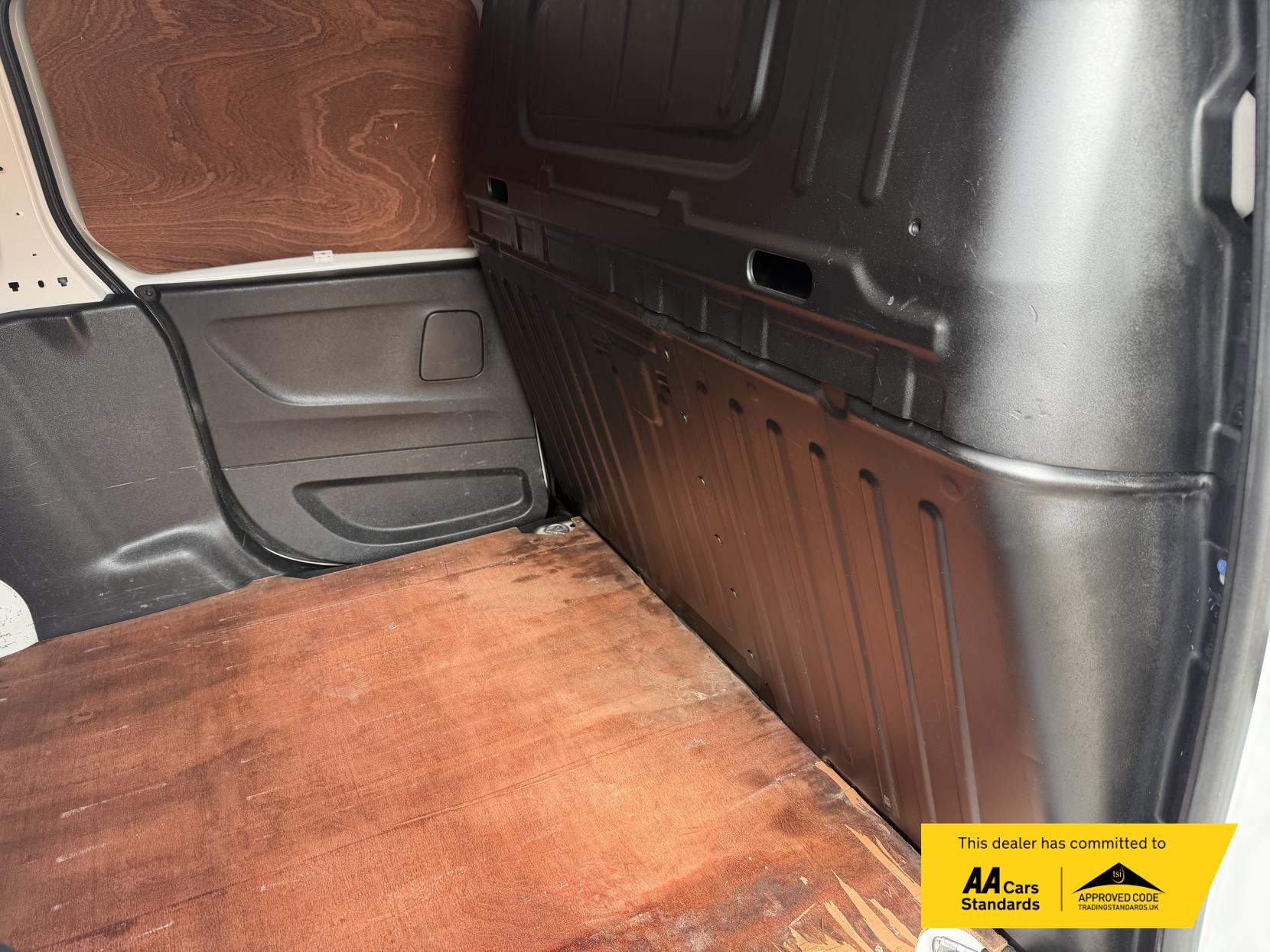 Vauxhall Combo 1.5 Turbo D 2300 Sportive Panel Van 4dr Diesel Manual L2 H1 Euro 6 (s/s) (100 ps)