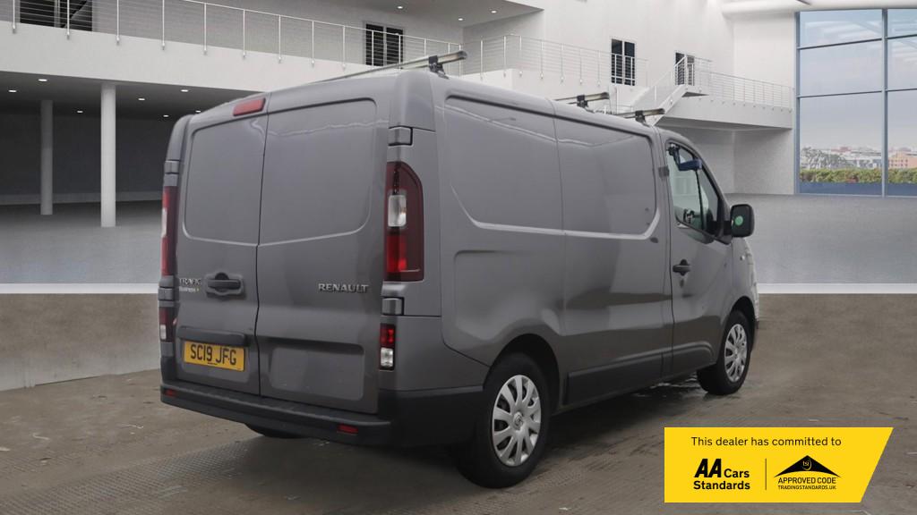 Renault Trafic 1.6 dCi 27 Business+ Panel Van 5dr Diesel Manual SWB Standard Roof Euro 6 (120 ps)