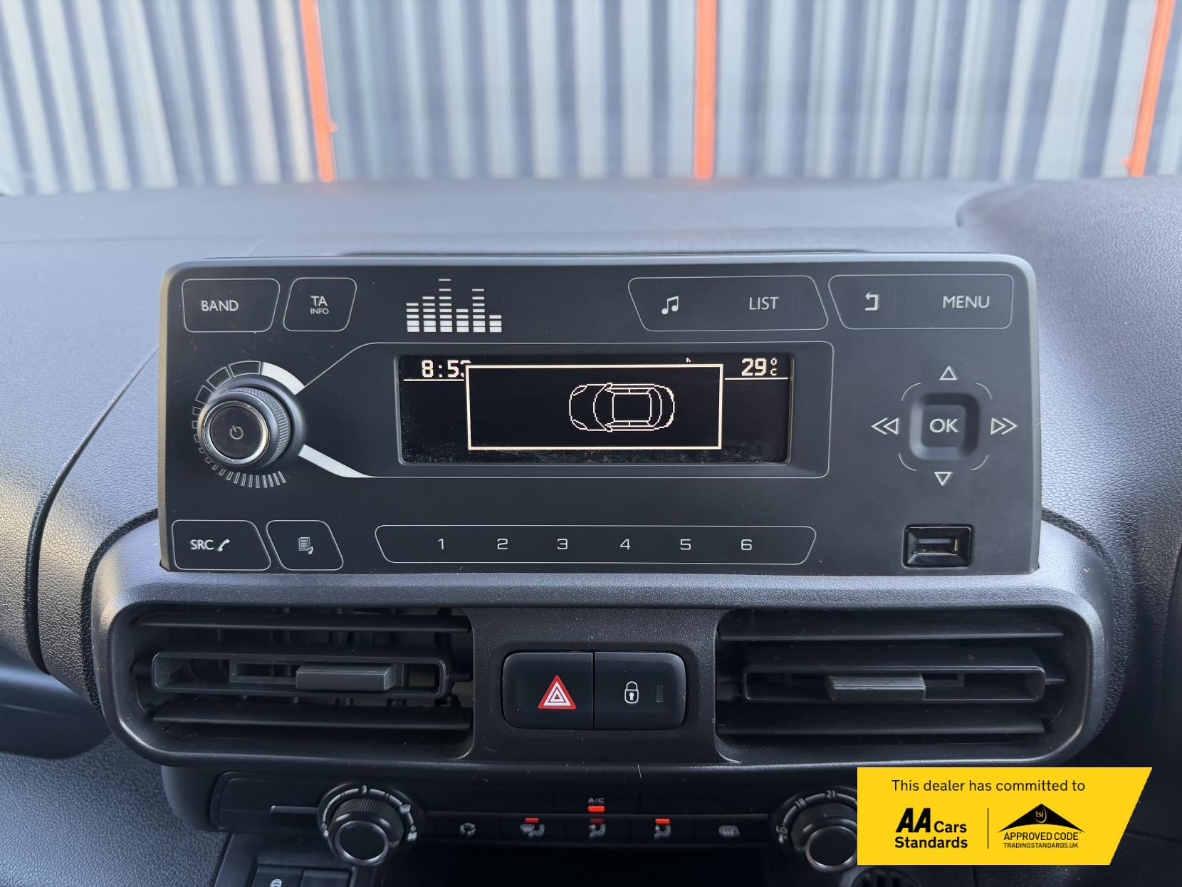 2020 Vauxhall Combo 1.5 Turbo D 2300 Sportive Panel Van 4dr Diesel Manual L2 H1 Euro 6 (s/s) (100 ps) - Thumbnail 24