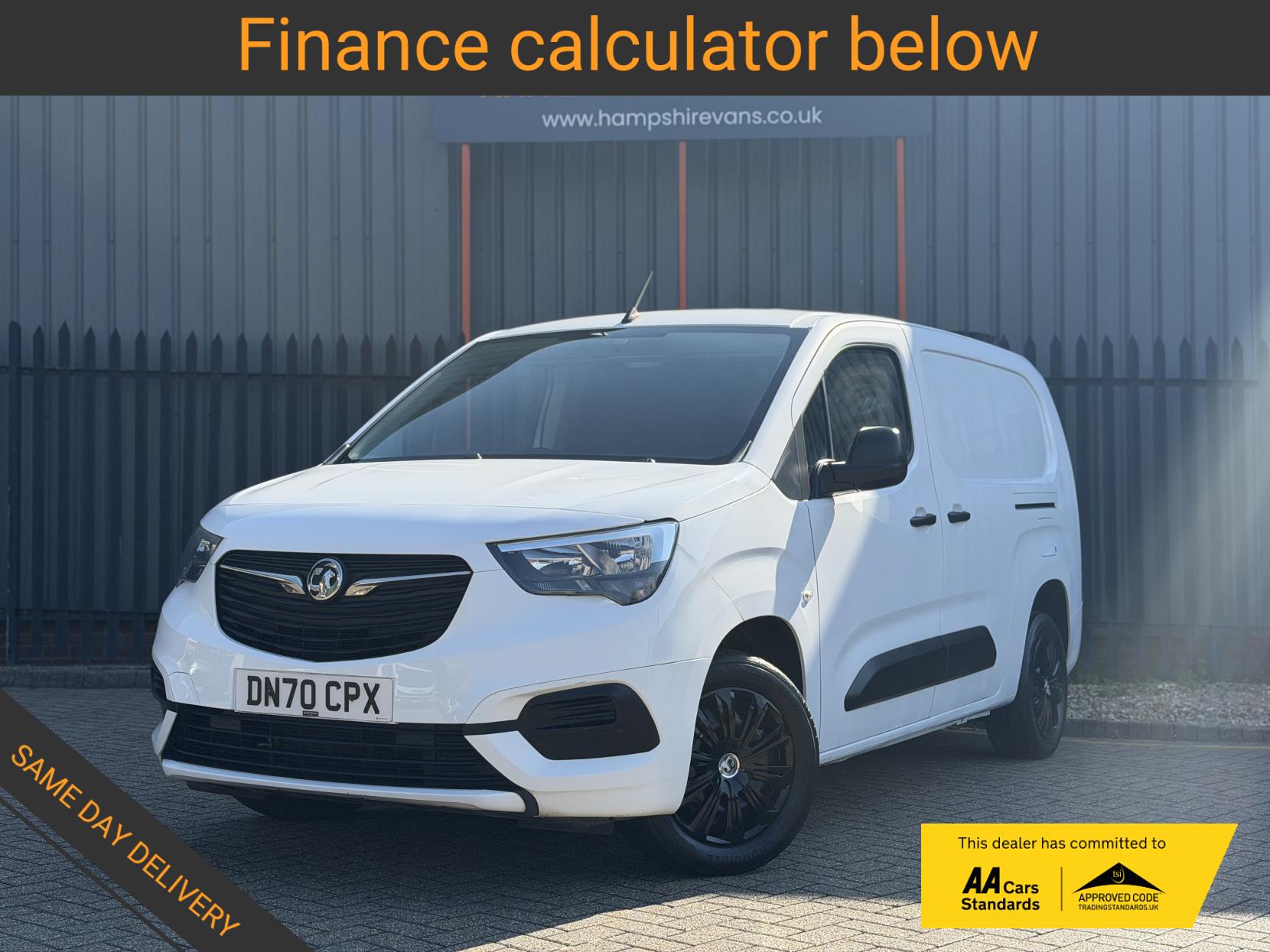2020 Vauxhall Combo 1.5 Turbo D 2300 Sportive Panel Van 4dr Diesel Manual L2 H1 Euro 6 (s/s) (100 ps) - Thumbnail 2