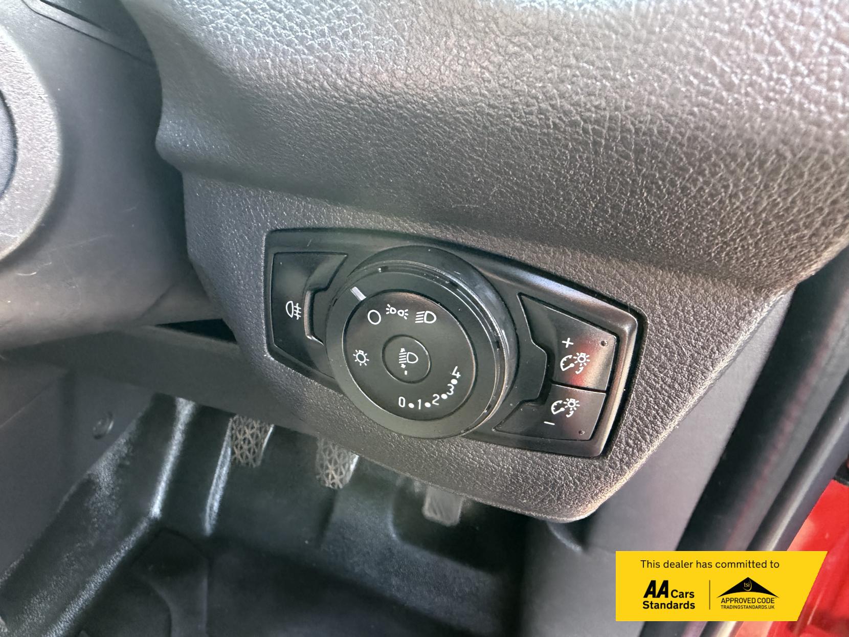 Ford Transit Courier 1.0 EcoBoost Panel Van 4dr Petrol Manual L1 Euro 6 (100 ps)