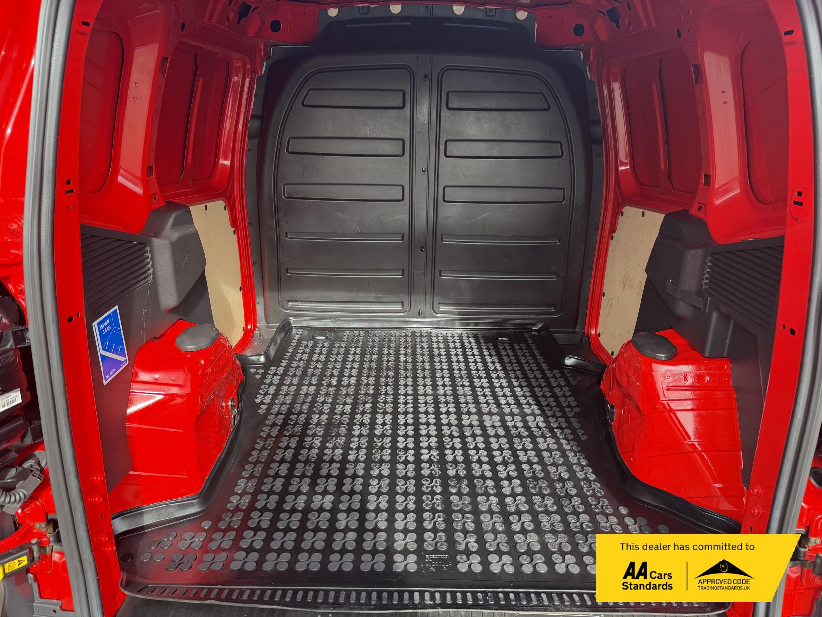 Ford Transit Courier 1.0 EcoBoost Panel Van 4dr Petrol Manual L1 Euro 6 (100 ps)