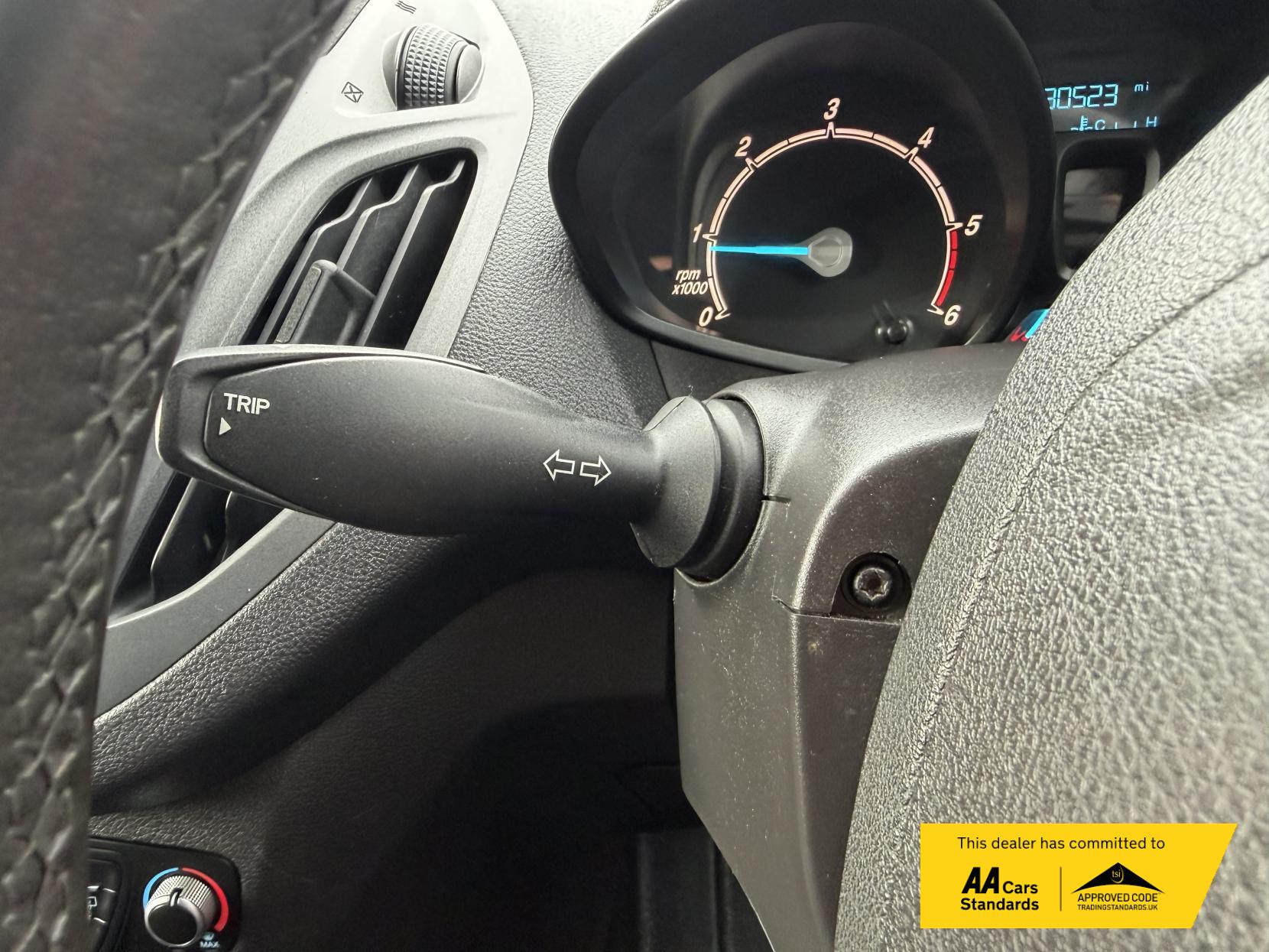2019 Ford Transit Courier 1.5 TDCi Trend Panel Van 5dr Diesel Manual L1 Euro 6 (75 ps) - Thumbnail 39