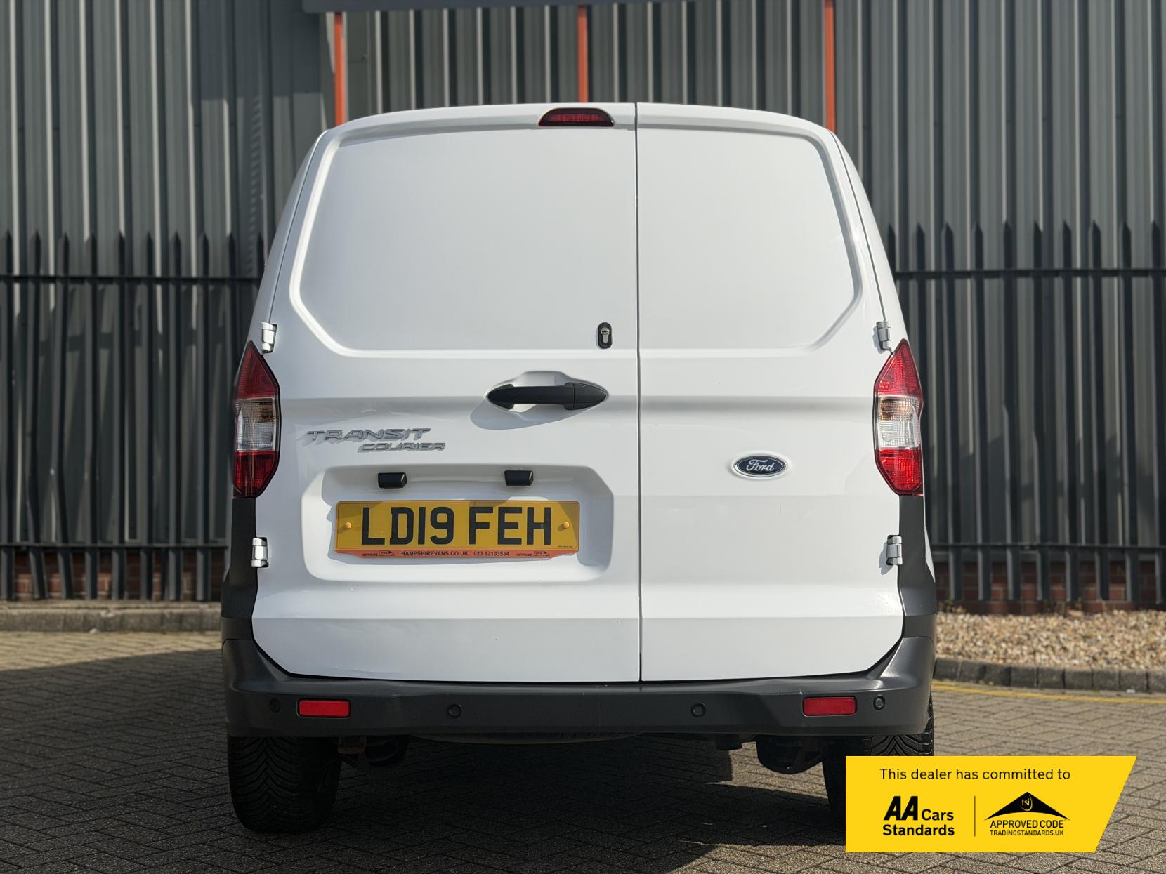 2019 Ford Transit Courier 1.5 TDCi Trend Panel Van 5dr Diesel Manual L1 Euro 6 (75 ps) - Thumbnail 13