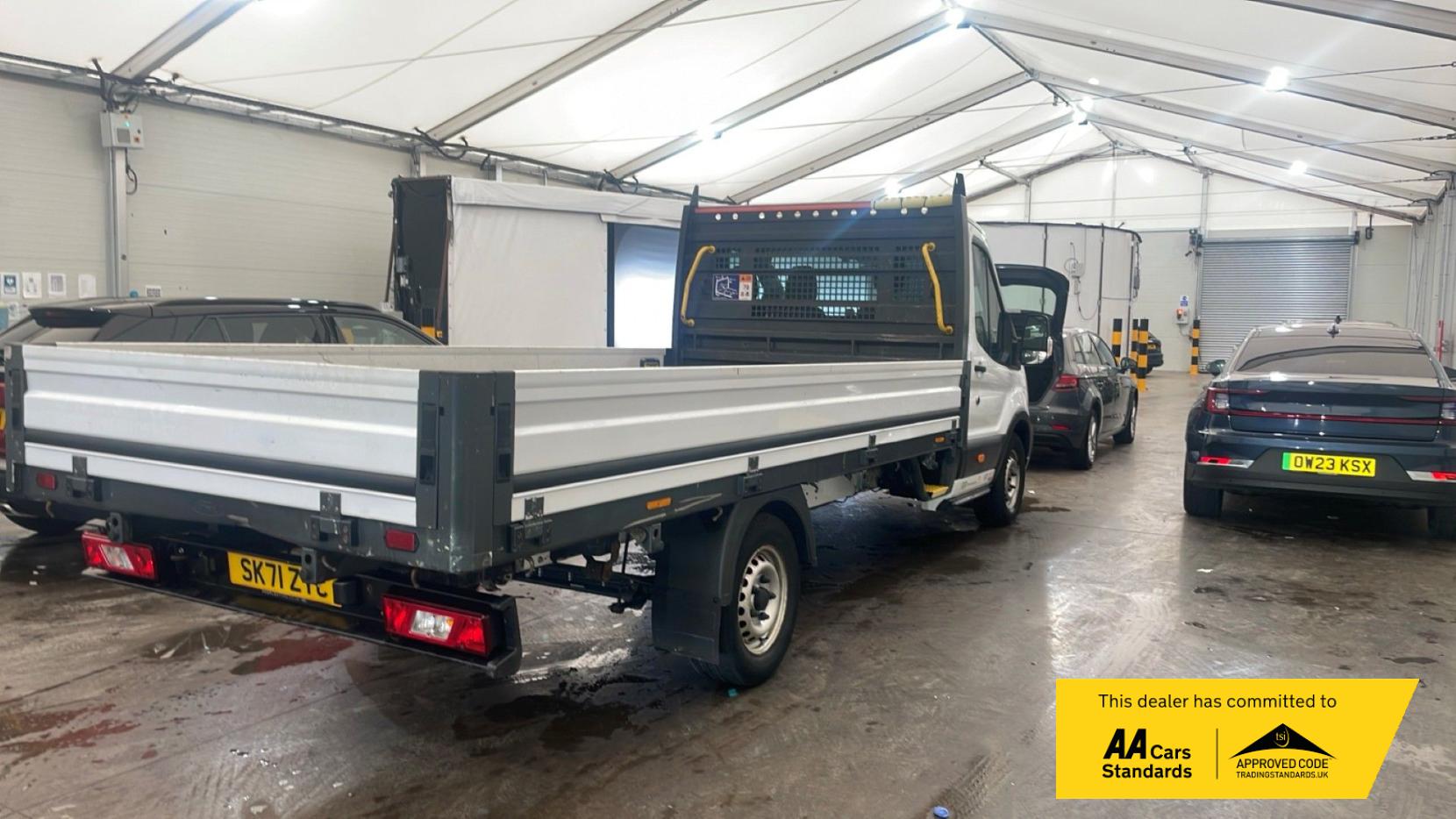 Ford Transit 2.0 Leader Premium Dropside LCV (2019 - )