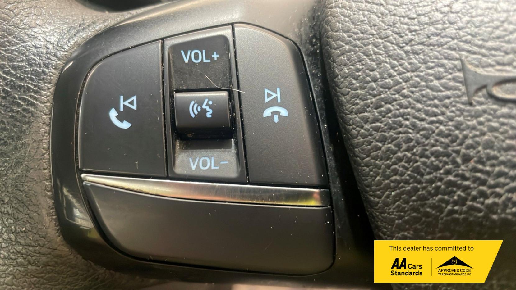 Ford Transit 2.0 Leader Premium Dropside LCV (2019 - )