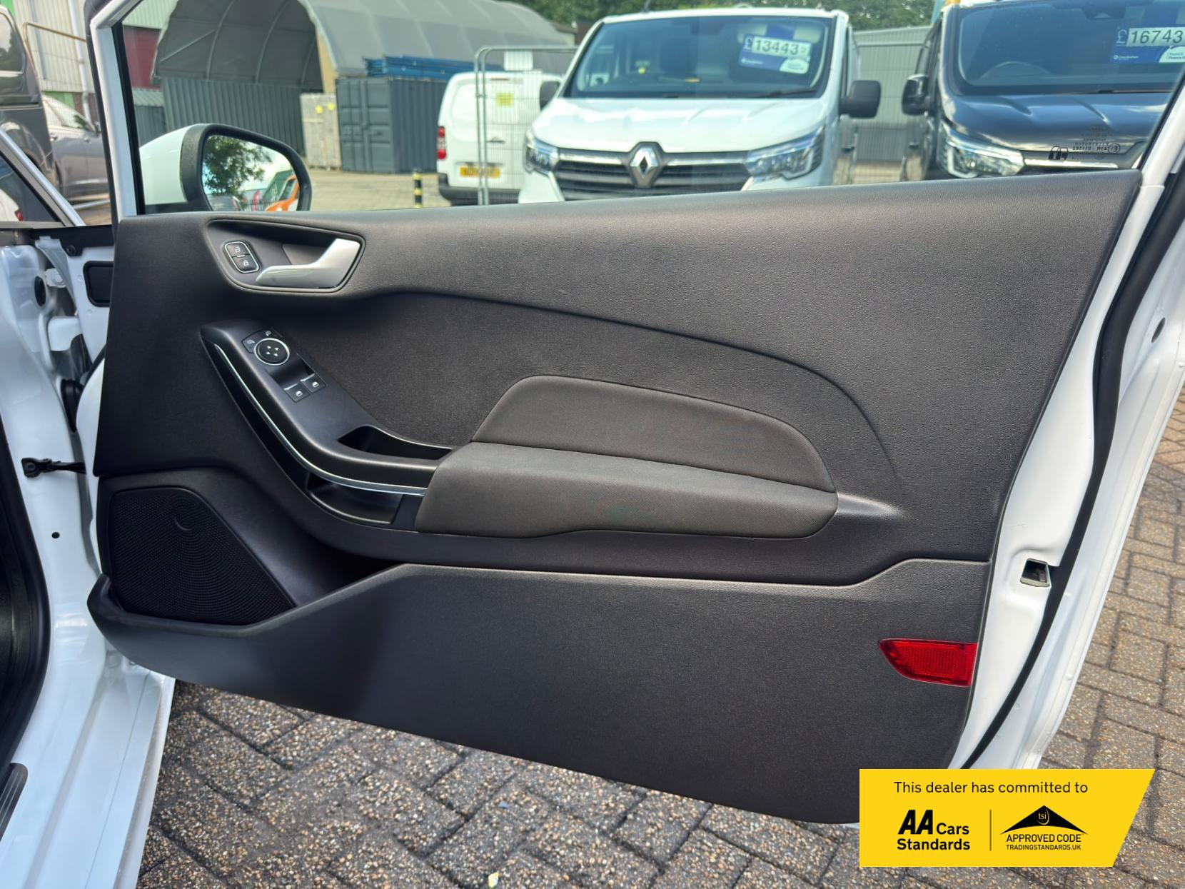2019 Ford Fiesta Van 1.0T EcoBoost Sport Car Derived Van 3dr Petrol Manual Euro 6 (s/s) (125 ps) - Thumbnail 44