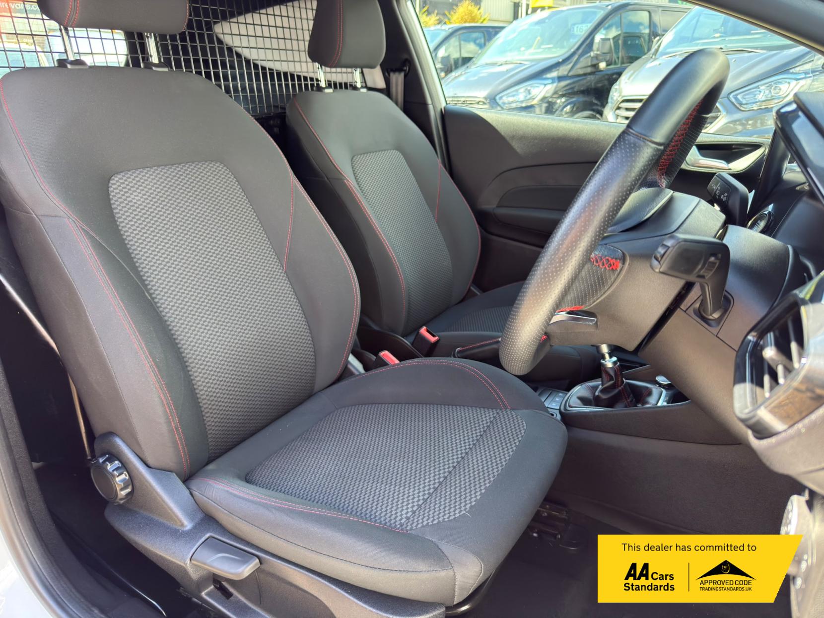 2019 Ford Fiesta Van 1.0T EcoBoost Sport Car Derived Van 3dr Petrol Manual Euro 6 (s/s) (125 ps) - Thumbnail 22