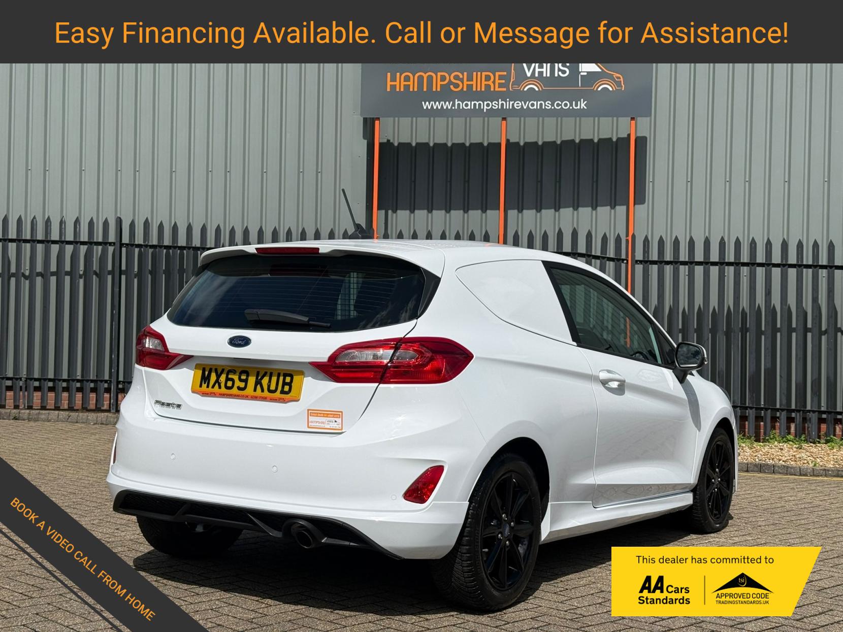 2019 Ford Fiesta Van 1.0T EcoBoost Sport Car Derived Van 3dr Petrol Manual Euro 6 (s/s) (125 ps) - Thumbnail 3