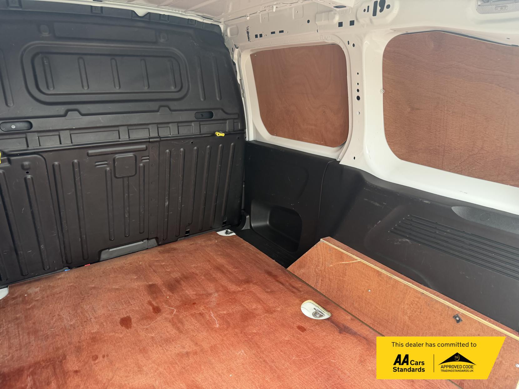 Citroen Berlingo 1.5 BlueHDi 1000 Driver M Panel Van 5dr Diesel Manual SWB Euro 6 (s/s) (100 ps)