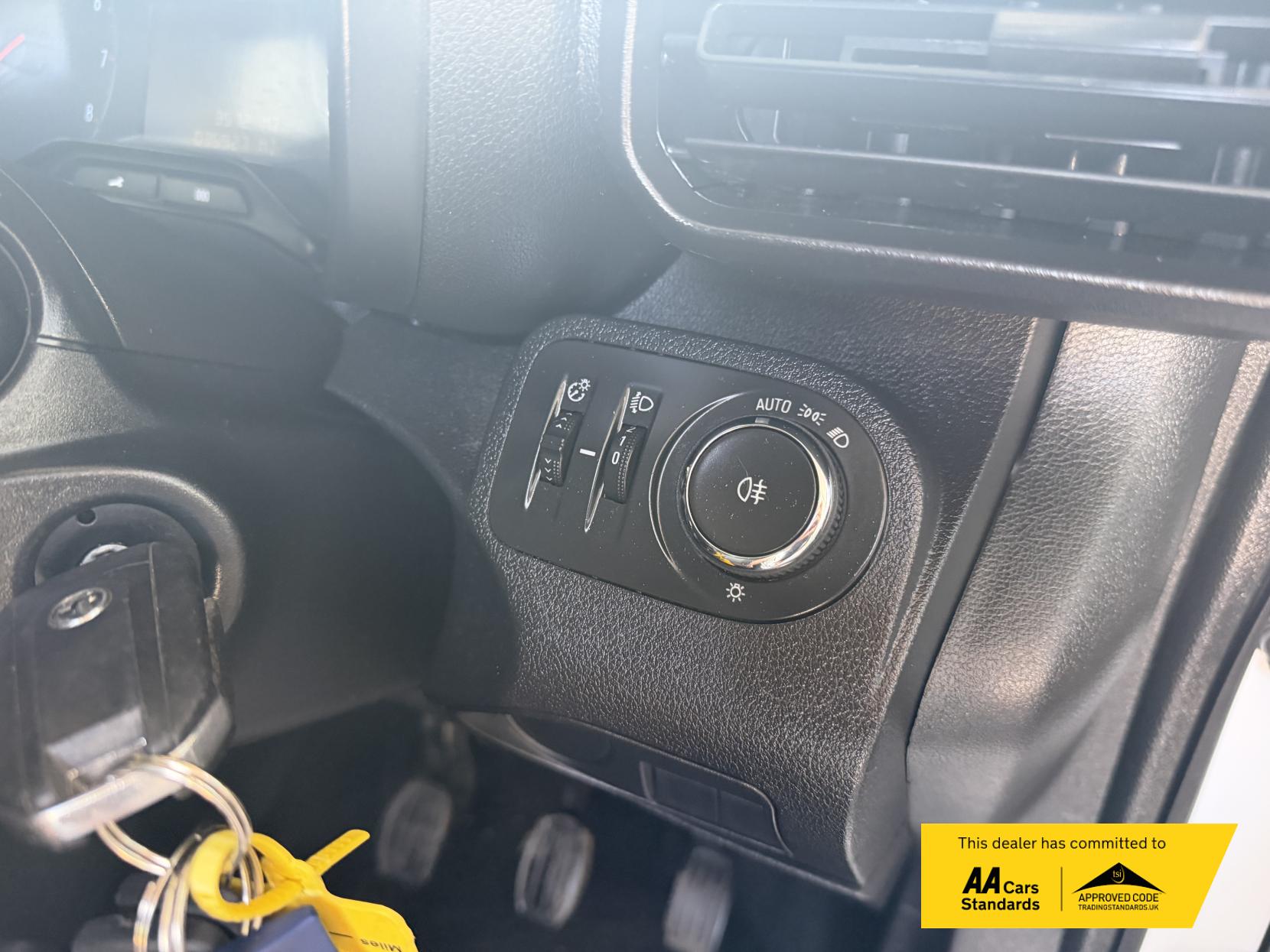 2021 Vauxhall Combo 1.5 Turbo D 2300 Dynamic Panel Van 4dr Diesel Manual L1 H1 Euro 6 (100 ps) - Thumbnail 34