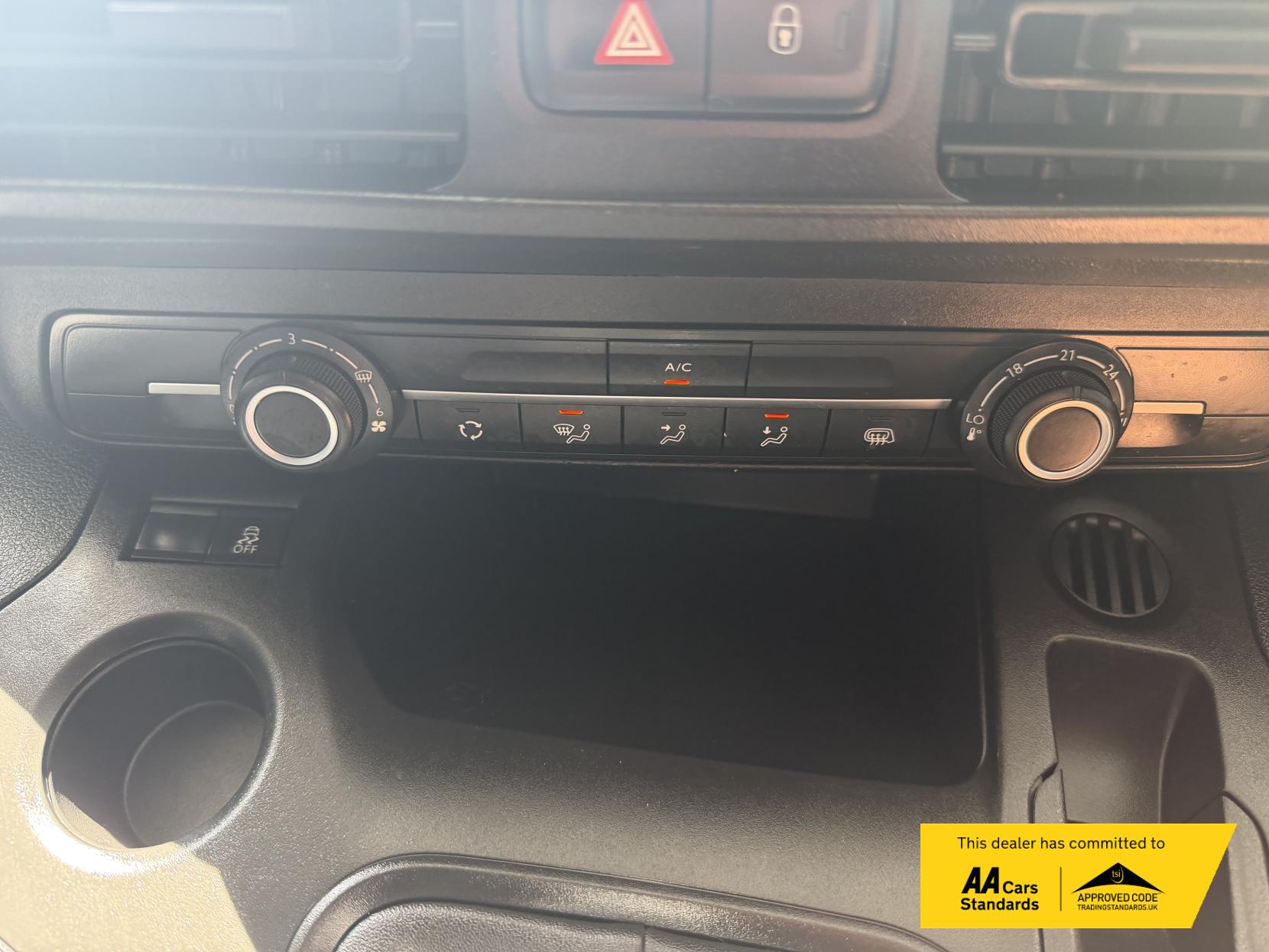 2021 Vauxhall Combo 1.5 Turbo D 2300 Dynamic Panel Van 4dr Diesel Manual L1 H1 Euro 6 (100 ps) - Thumbnail 25