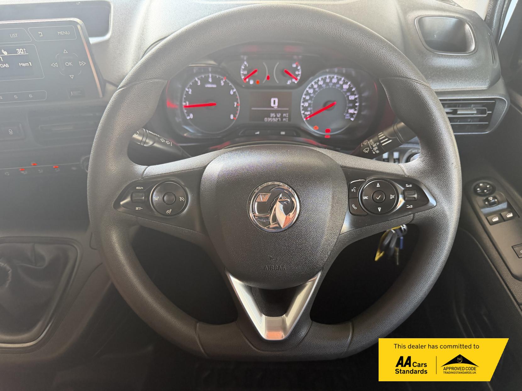 2021 Vauxhall Combo 1.5 Turbo D 2300 Dynamic Panel Van 4dr Diesel Manual L1 H1 Euro 6 (100 ps) - Thumbnail 28
