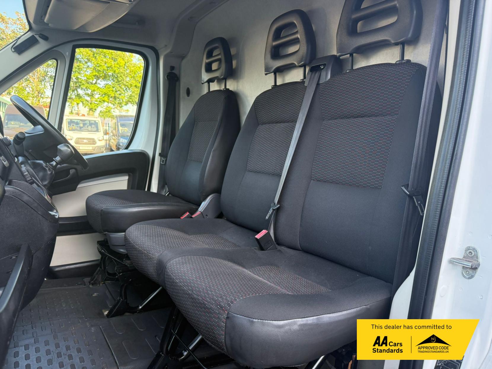Citroen Relay 2.0 BlueHDi 35 Panel Van 5dr Diesel Manual L3 Extra High Roof Euro 6 (130 ps)