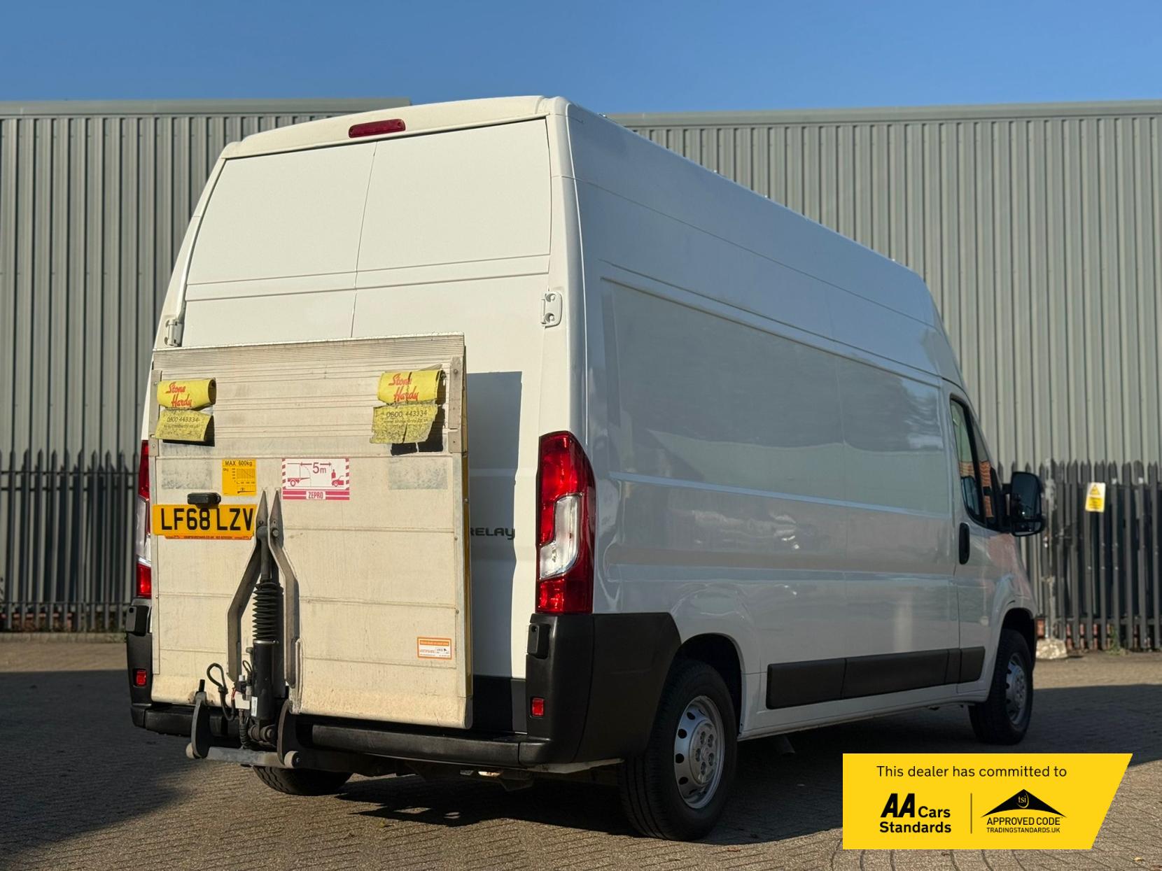 Citroen Relay 2.0 BlueHDi 35 Panel Van 5dr Diesel Manual L3 Extra High Roof Euro 6 (130 ps)