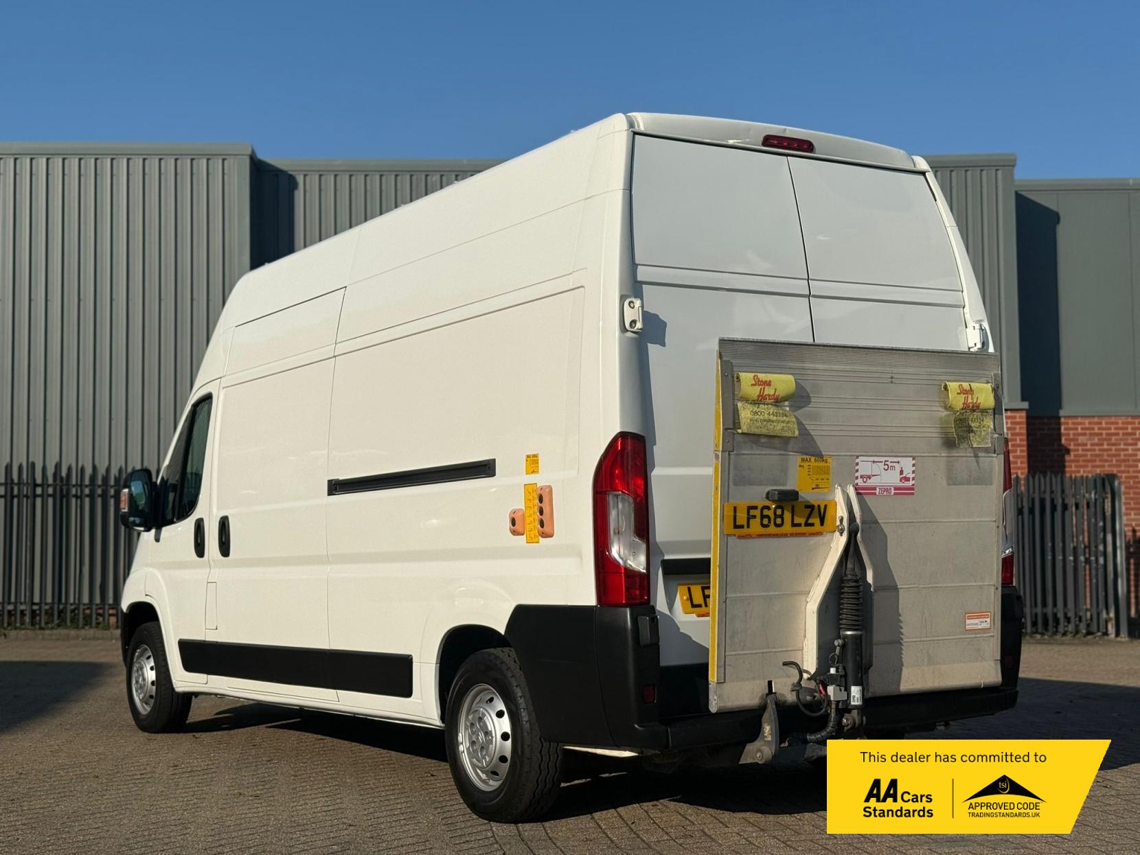 Citroen Relay 2.0 BlueHDi 35 Panel Van 5dr Diesel Manual L3 Extra High Roof Euro 6 (130 ps)