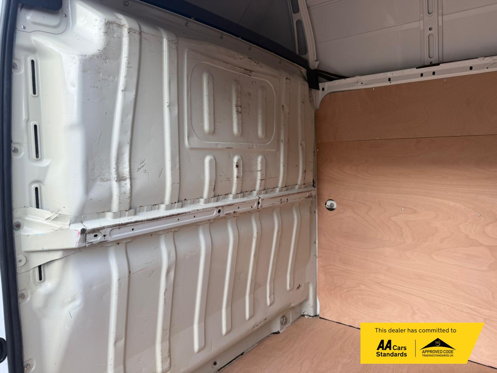 Citroen Relay 2.0 BlueHDi 35 Panel Van 5dr Diesel Manual L3 Extra High Roof Euro 6 (130 ps)