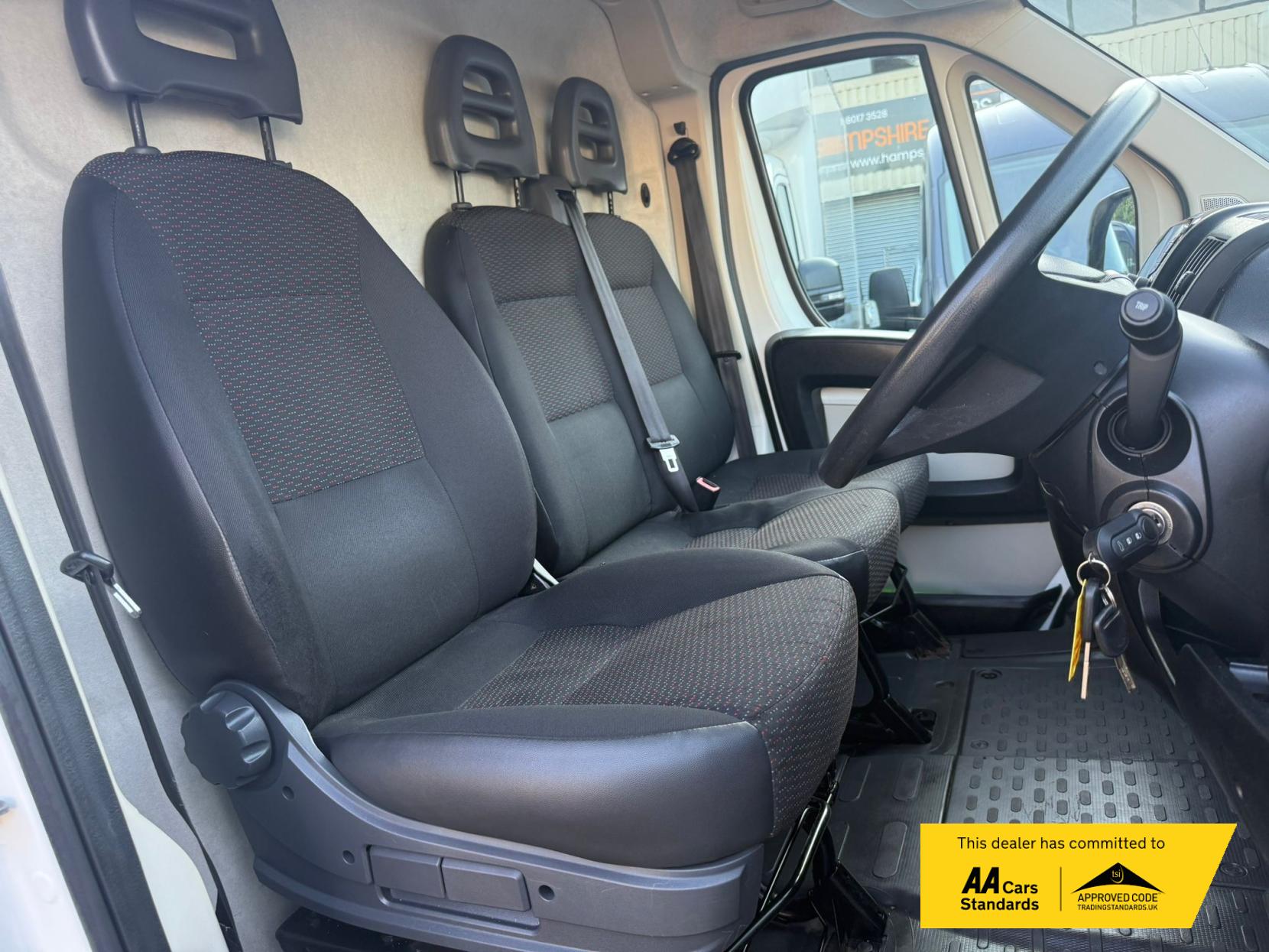Citroen Relay 2.0 BlueHDi 35 Panel Van 5dr Diesel Manual L3 Extra High Roof Euro 6 (130 ps)