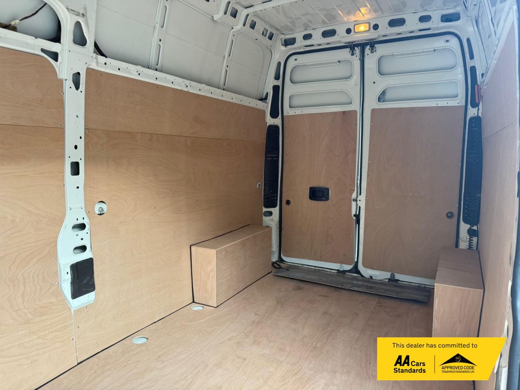Citroen Relay 2.0 BlueHDi 35 Panel Van 5dr Diesel Manual L3 Extra High Roof Euro 6 (130 ps)