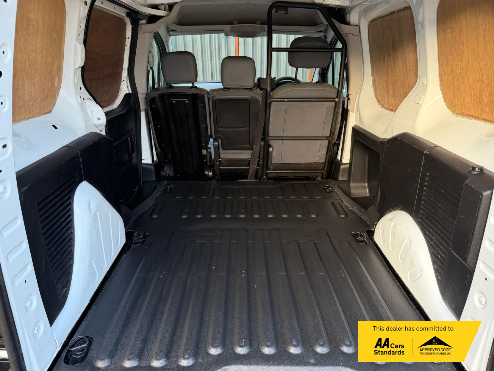 Citroen Berlingo 1.6 HDi 625 LX Panel Van 5dr Diesel Manual L1 (Euro 5) (138 g/km, 90 bhp)