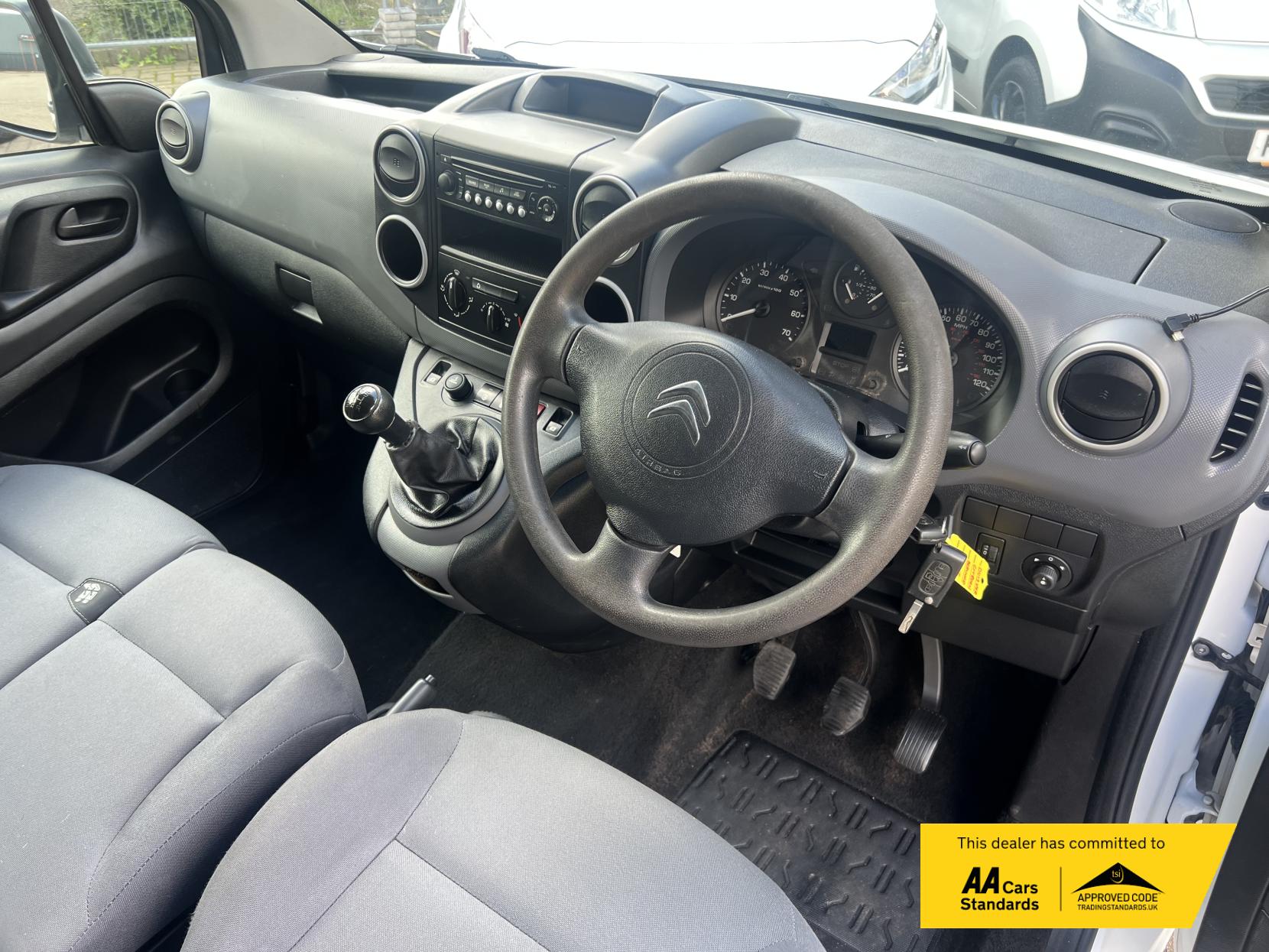 Citroen Berlingo 1.6 HDi 625 LX Panel Van 5dr Diesel Manual L1 (Euro 5) (138 g/km, 90 bhp)