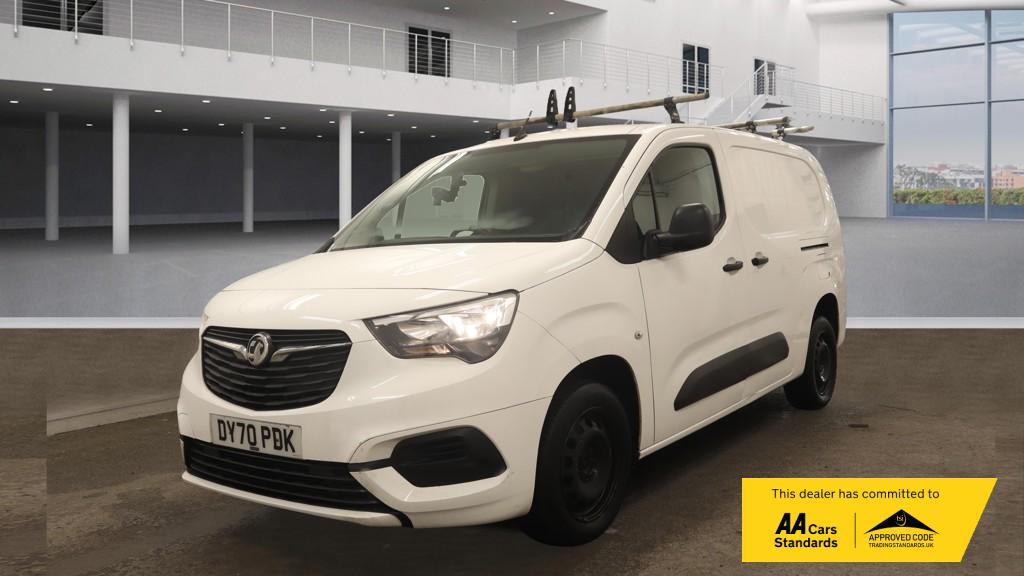Vauxhall Combo 1.5 Turbo D 2300 Sportive Panel Van 4dr Diesel Manual L2 H1 Euro 6 (s/s) (100 ps)