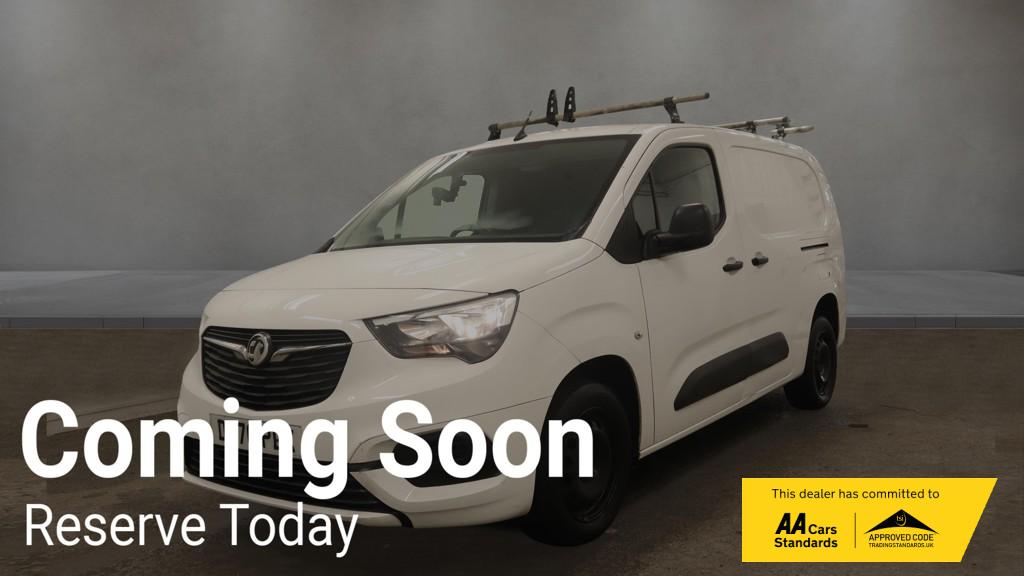 Vauxhall Combo 1.5 Turbo D 2300 Sportive Panel Van 4dr Diesel Manual L2 H1 Euro 6 (s/s) (100 ps)