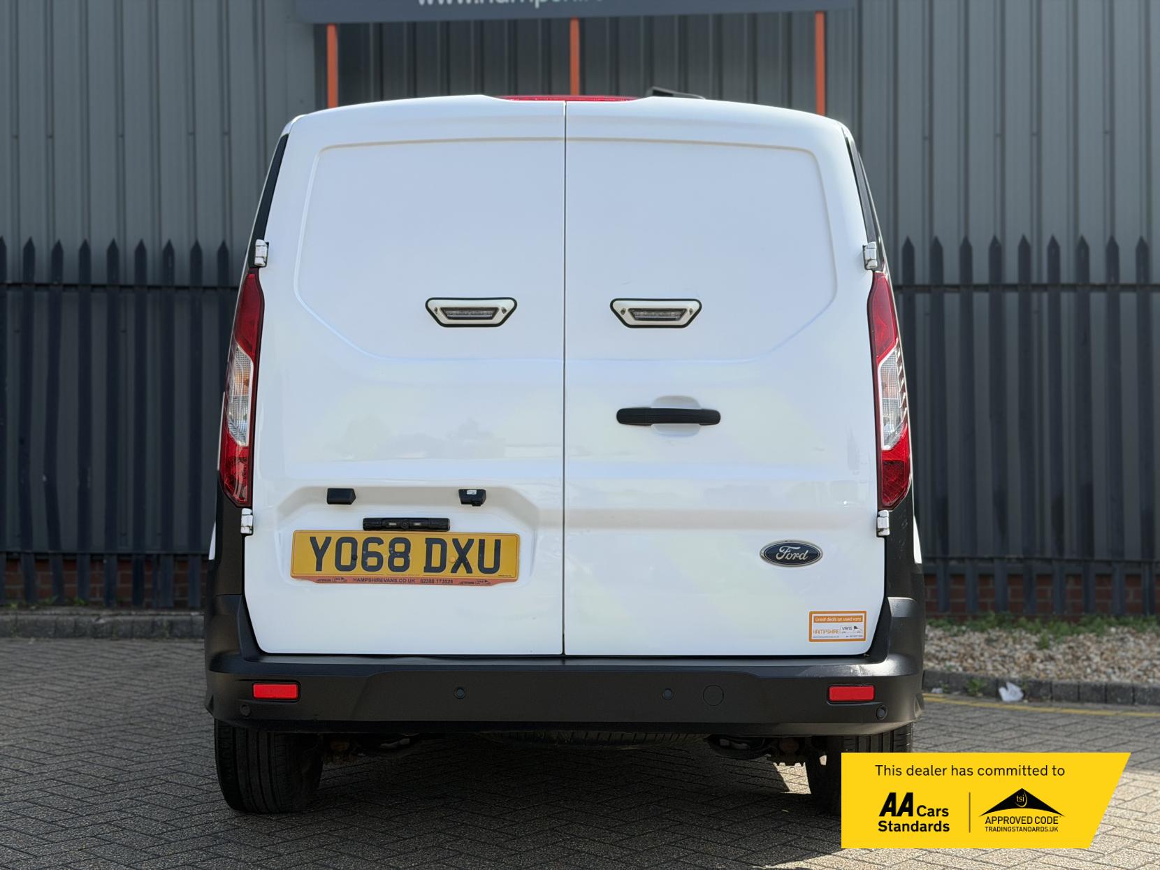 2019 Ford Transit Connect 1.5 220 EcoBlue Panel Van 5dr Diesel Manual L1 Euro 6 (s/s) (100 ps) - Thumbnail 13