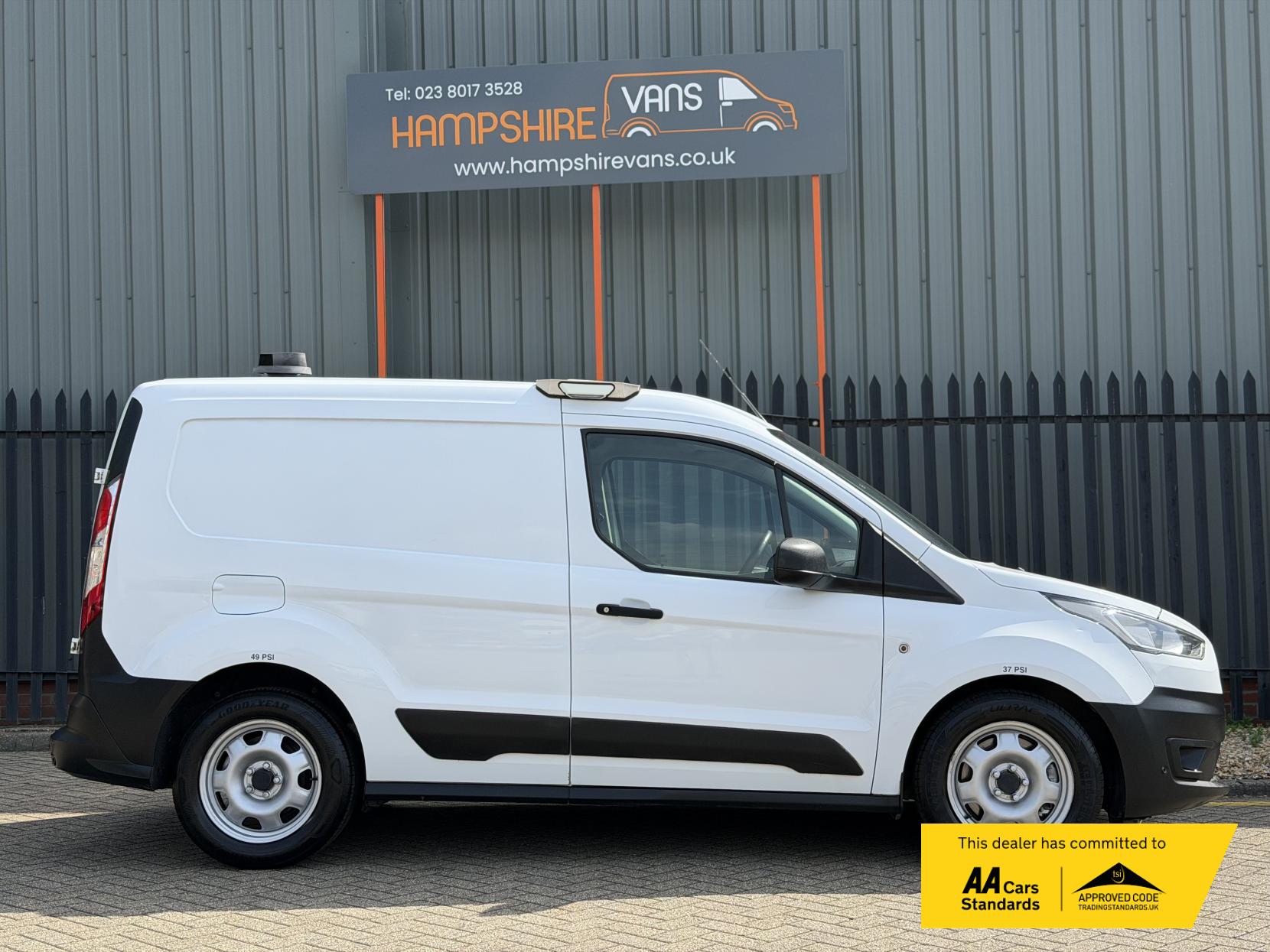 2019 Ford Transit Connect 1.5 220 EcoBlue Panel Van 5dr Diesel Manual L1 Euro 6 (s/s) (100 ps) - Thumbnail 7