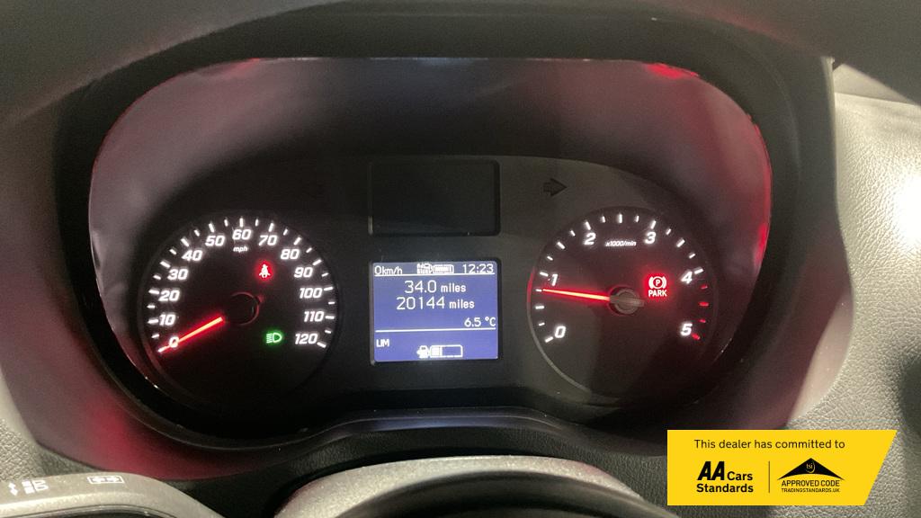 Mercedes-Benz Sprinter 2.0 315 CDI Progressive Panel Van 5dr Diesel Manual RWD L3 H2 Euro 6 (s/s) (150 ps)