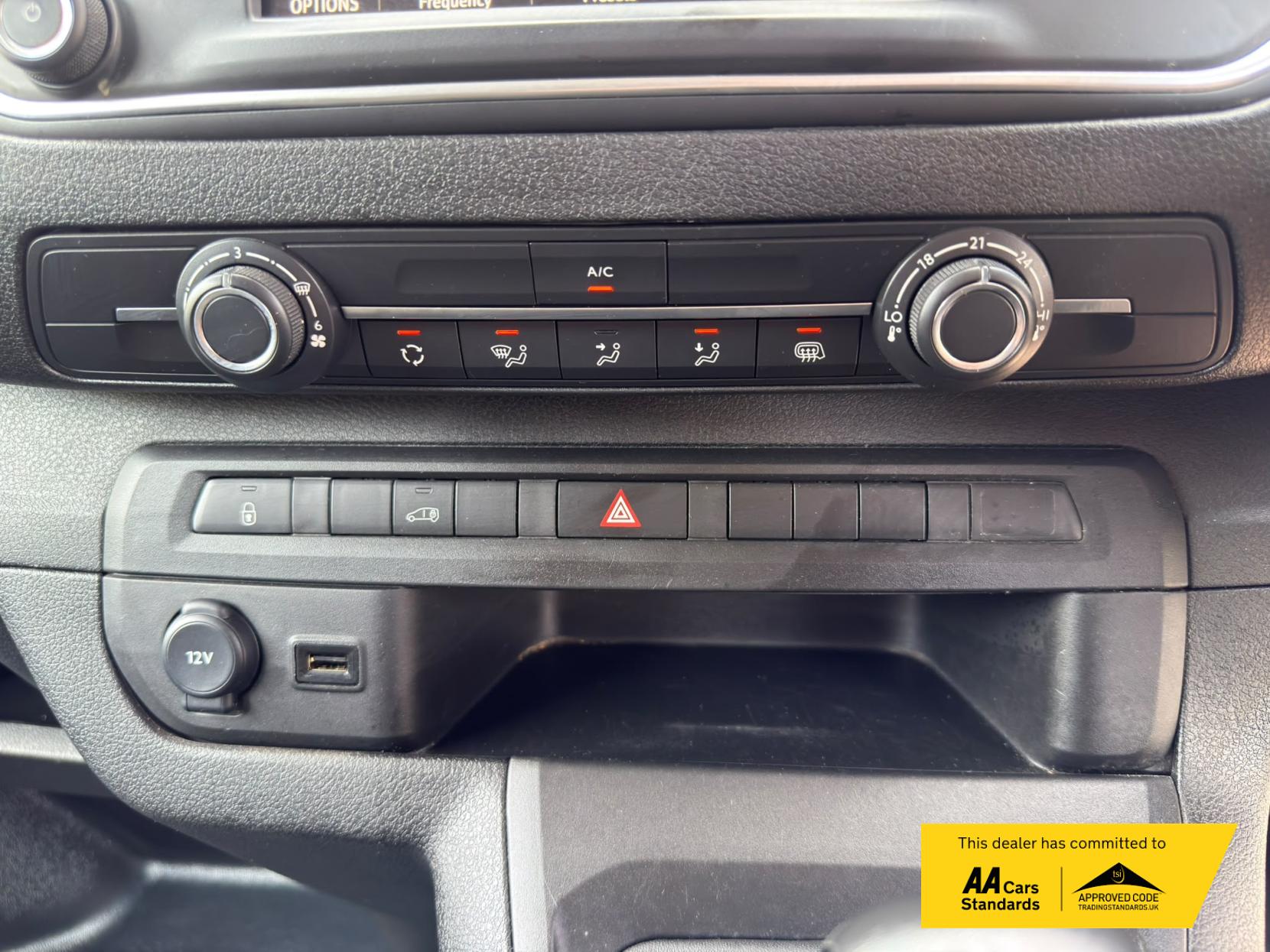 2023 Vauxhall Vivaro 1.5 Turbo D 2900 Pro Panel Van 6dr Diesel Manual L2 H1 Euro 6 (s/s) (100 ps) - Thumbnail 19