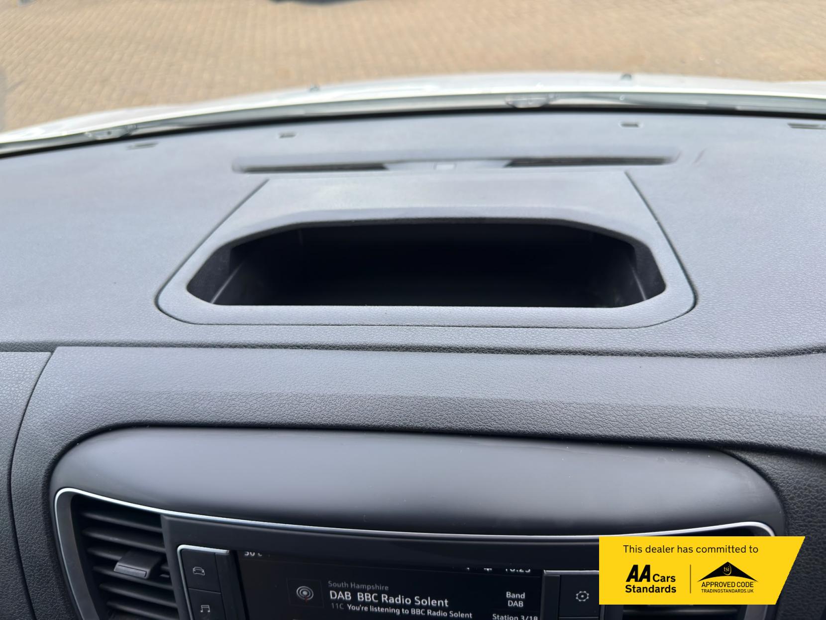 2023 Vauxhall Vivaro 1.5 Turbo D 2900 Pro Panel Van 6dr Diesel Manual L2 H1 Euro 6 (s/s) (100 ps) - Thumbnail 36