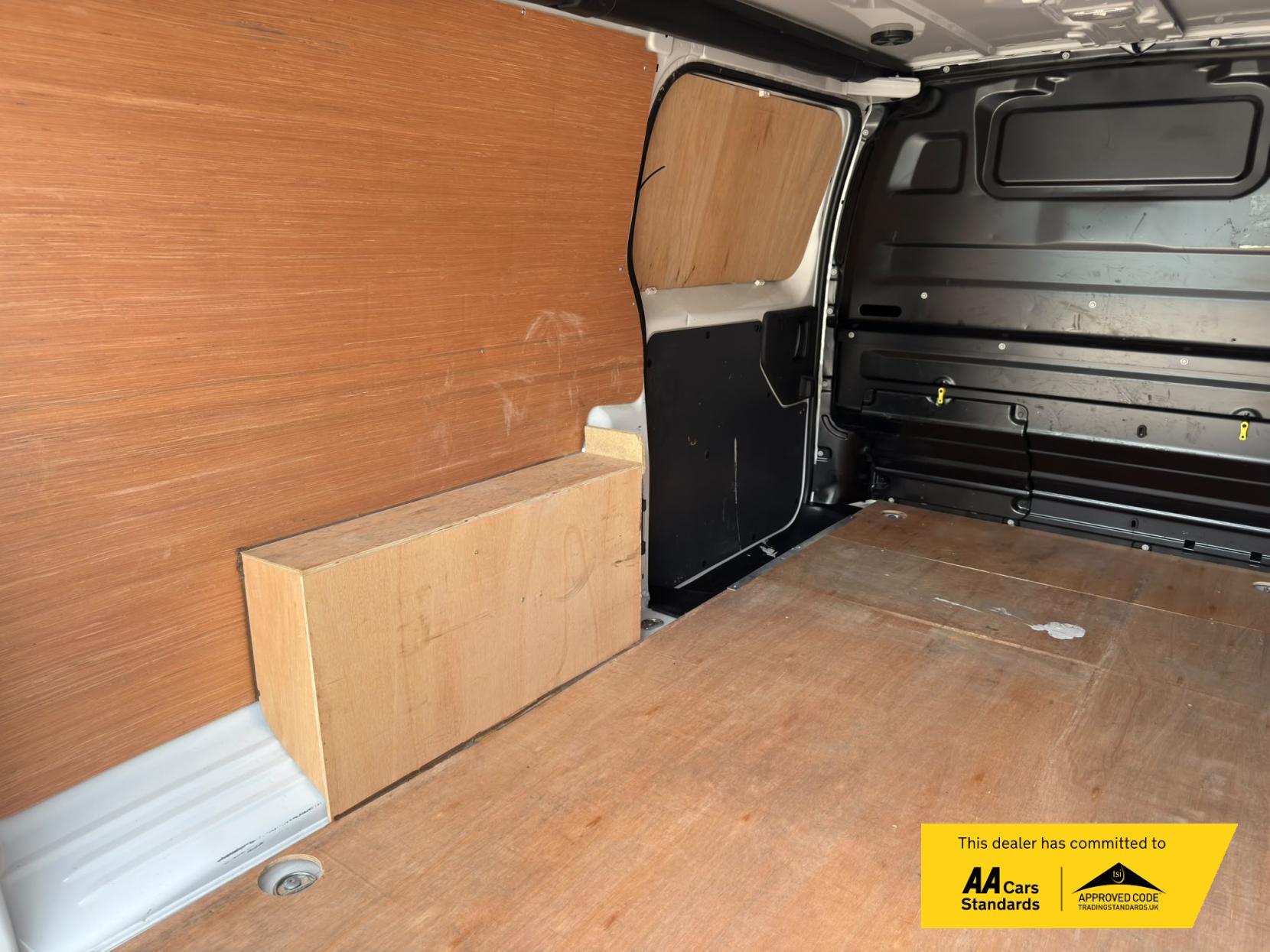 2023 Vauxhall Vivaro 1.5 Turbo D 2900 Pro Panel Van 6dr Diesel Manual L2 H1 Euro 6 (s/s) (100 ps) - Thumbnail 25