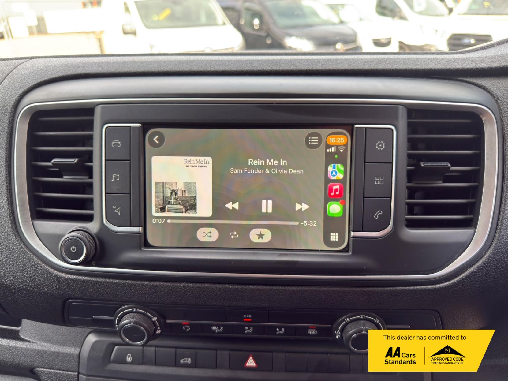 2023 Vauxhall Vivaro 1.5 Turbo D 2900 Pro Panel Van 6dr Diesel Manual L2 H1 Euro 6 (s/s) (100 ps) - Thumbnail 14