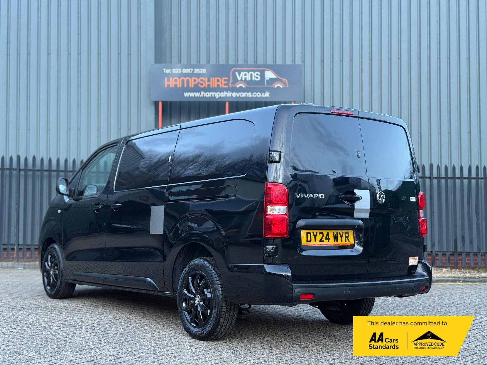 Vauxhall Vivaro 2.0 Turbo D 3100 Pro Panel Van 6dr Diesel Manual L2 H1 Euro 6 (s/s) (145 ps)