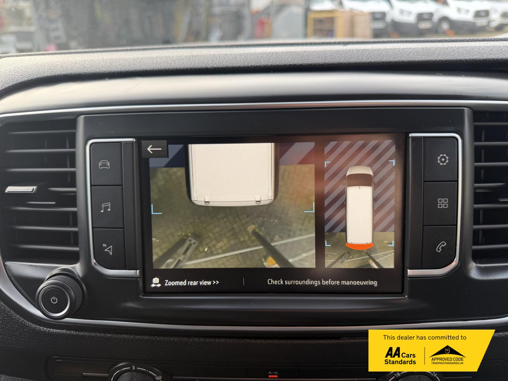 Vauxhall Vivaro 2.0 Turbo D 3100 Pro Panel Van 6dr Diesel Manual L2 H1 Euro 6 (s/s) (145 ps)