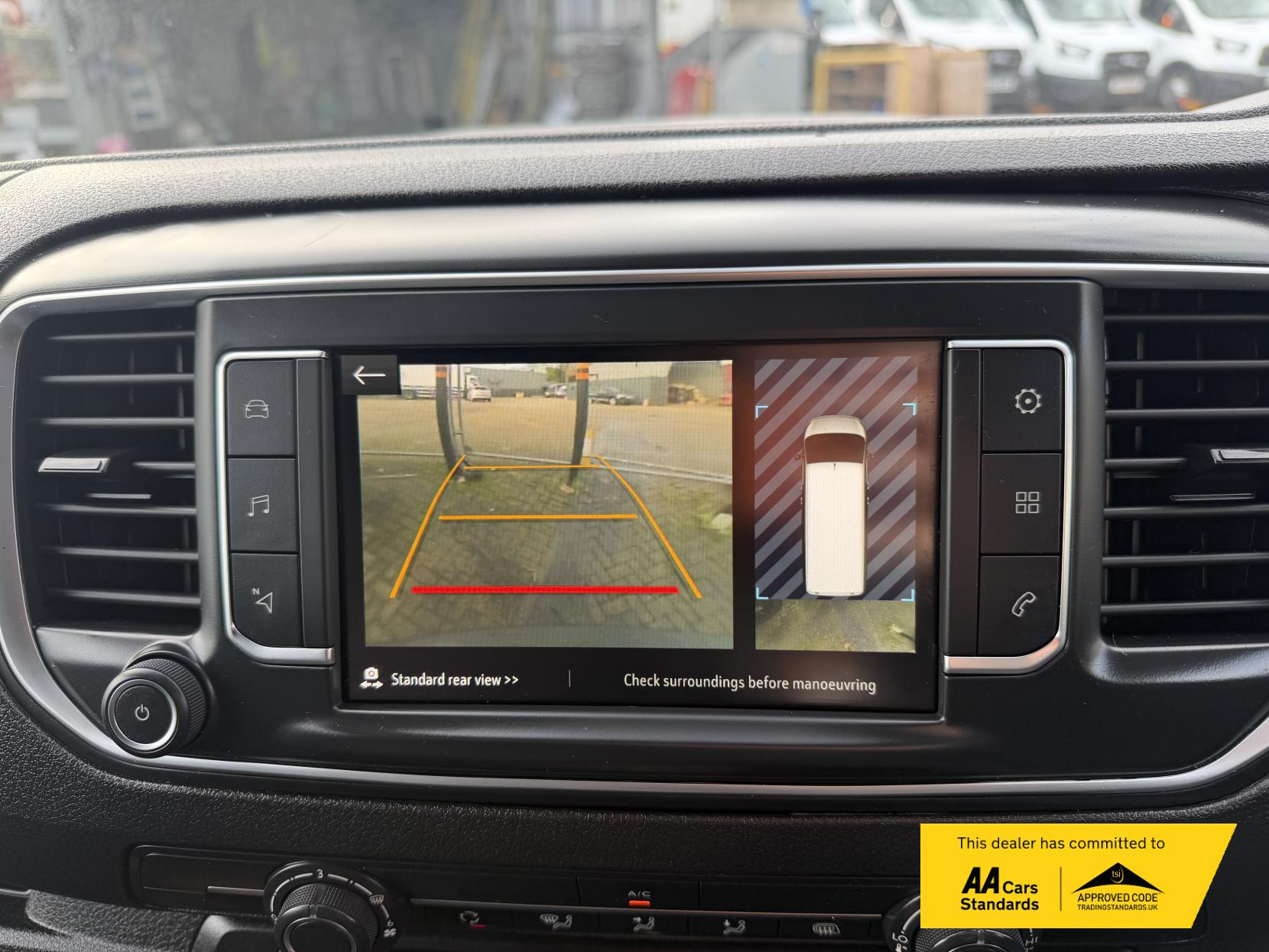 Vauxhall Vivaro 2.0 Turbo D 3100 Pro Panel Van 6dr Diesel Manual L2 H1 Euro 6 (s/s) (145 ps)