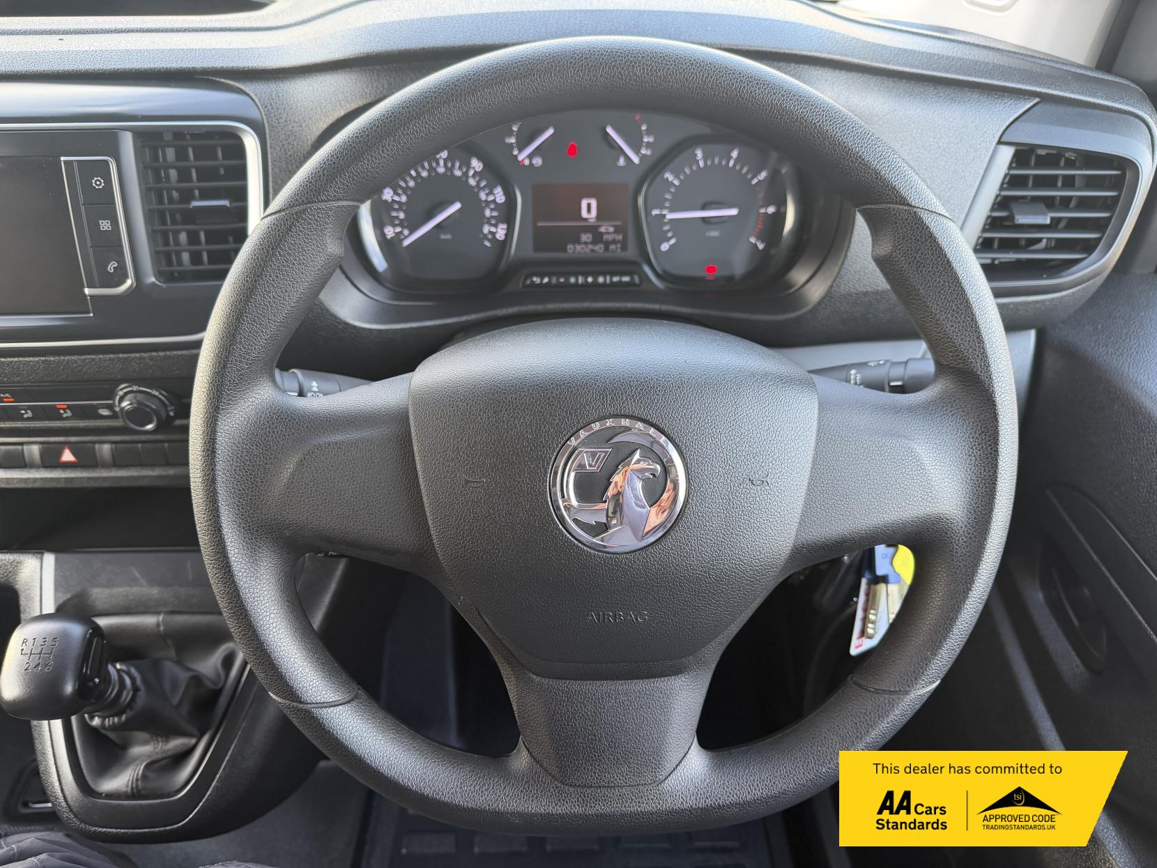 Vauxhall Vivaro 2.0 Turbo D 3100 Pro Panel Van 6dr Diesel Manual L2 H1 Euro 6 (s/s) (145 ps)